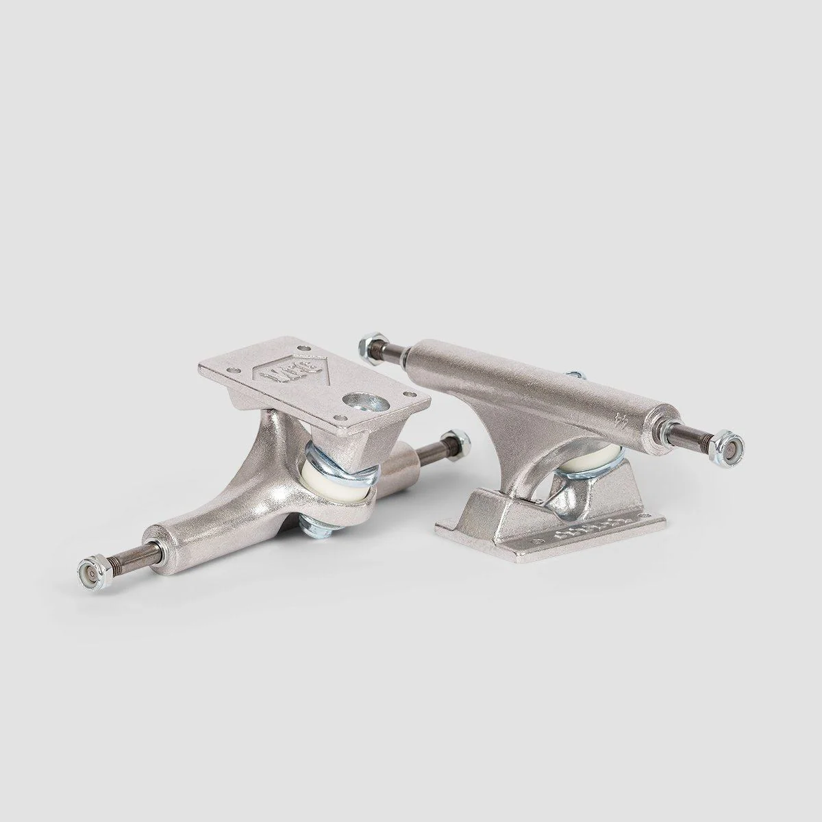 Ace Classics 44 Skateboard Trucks 1 Pair Polished - 8.35" - Image 3