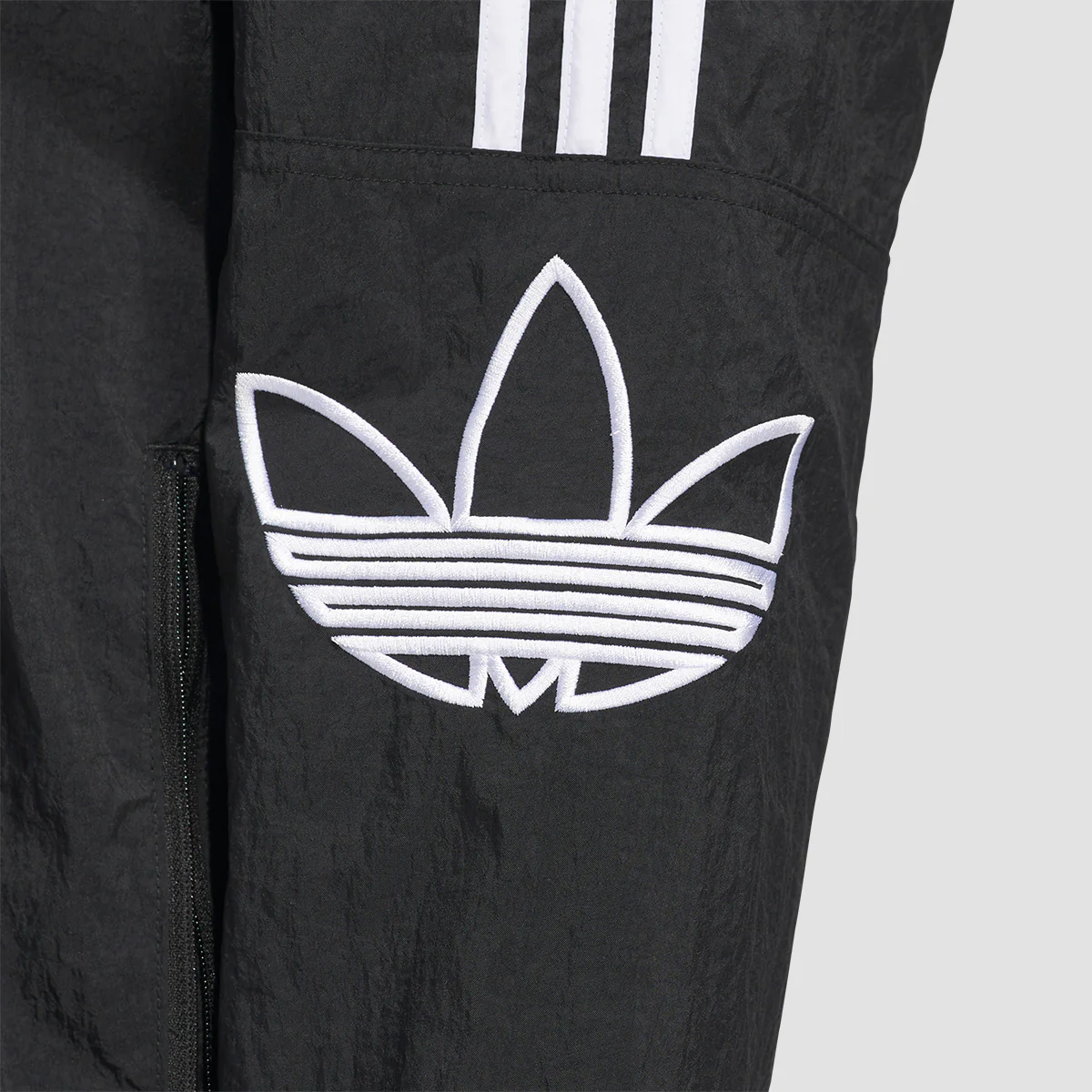 adidas Skateboarding Classic Anorak Jacket Black - Image 3