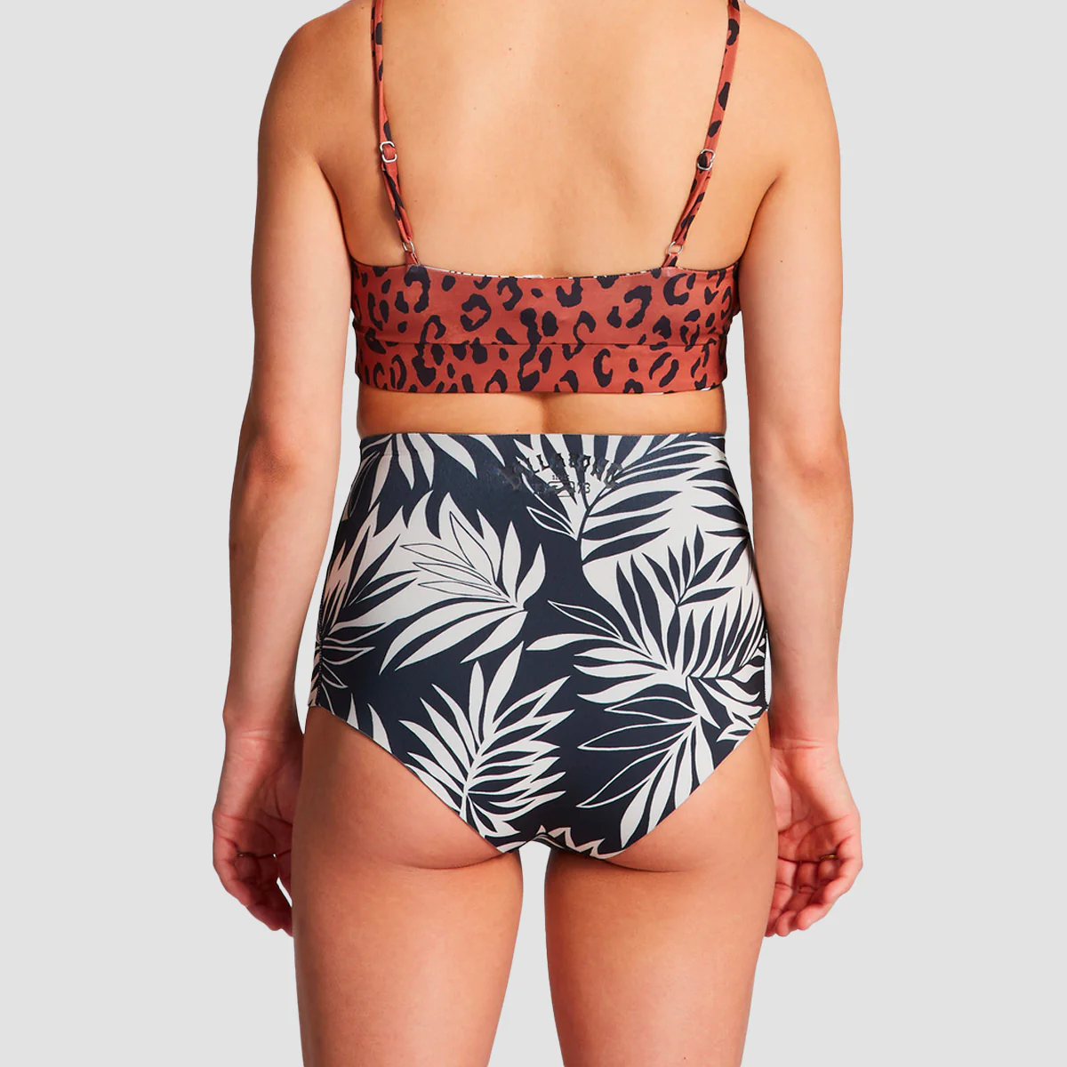 Billabong Hightide 1/1mm Wetsuit Shorts In Paradise - Womens - Image 2