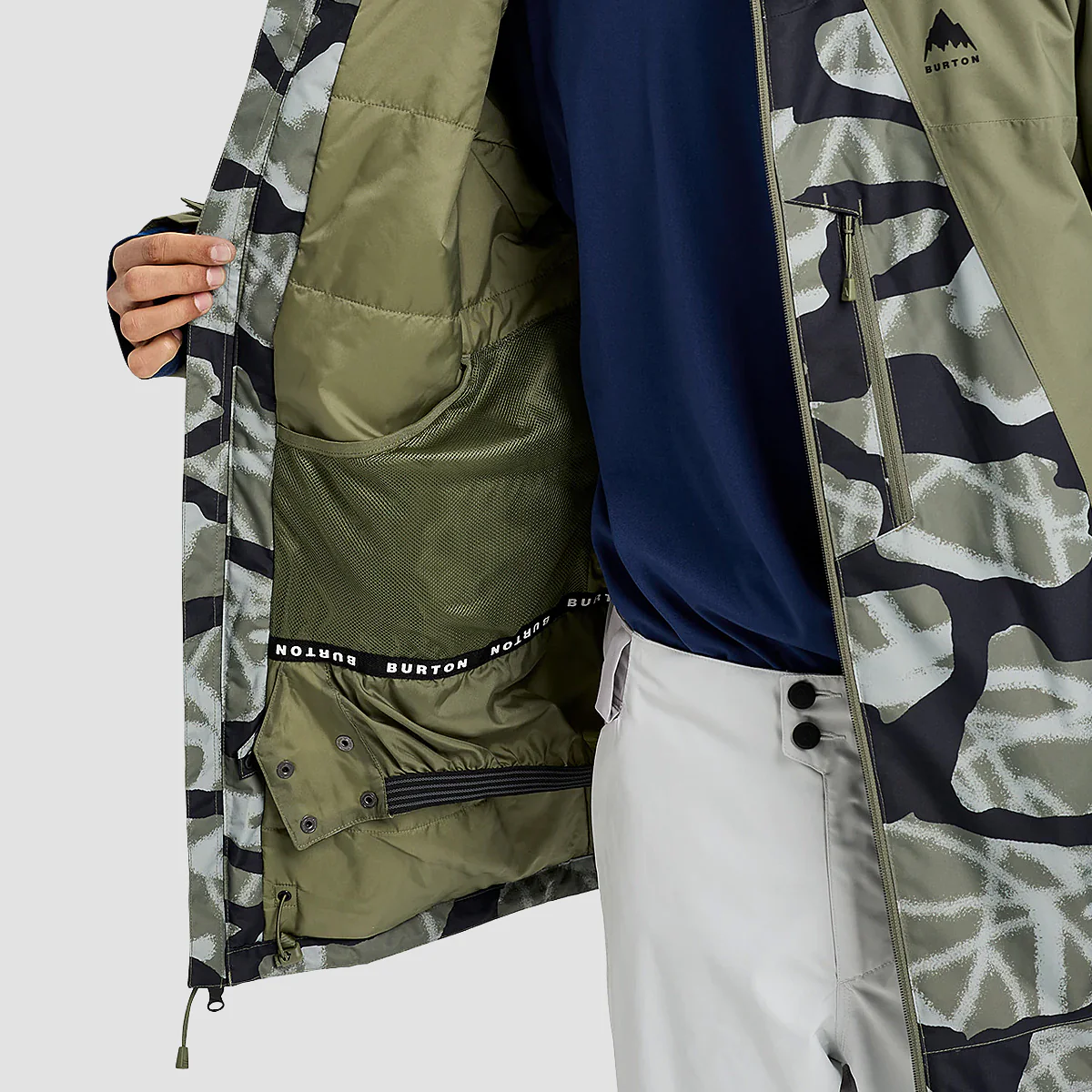 Burton Reserve 2L Insulated Snow Jacket Graffiti Camo/Forest Moss - Image 4