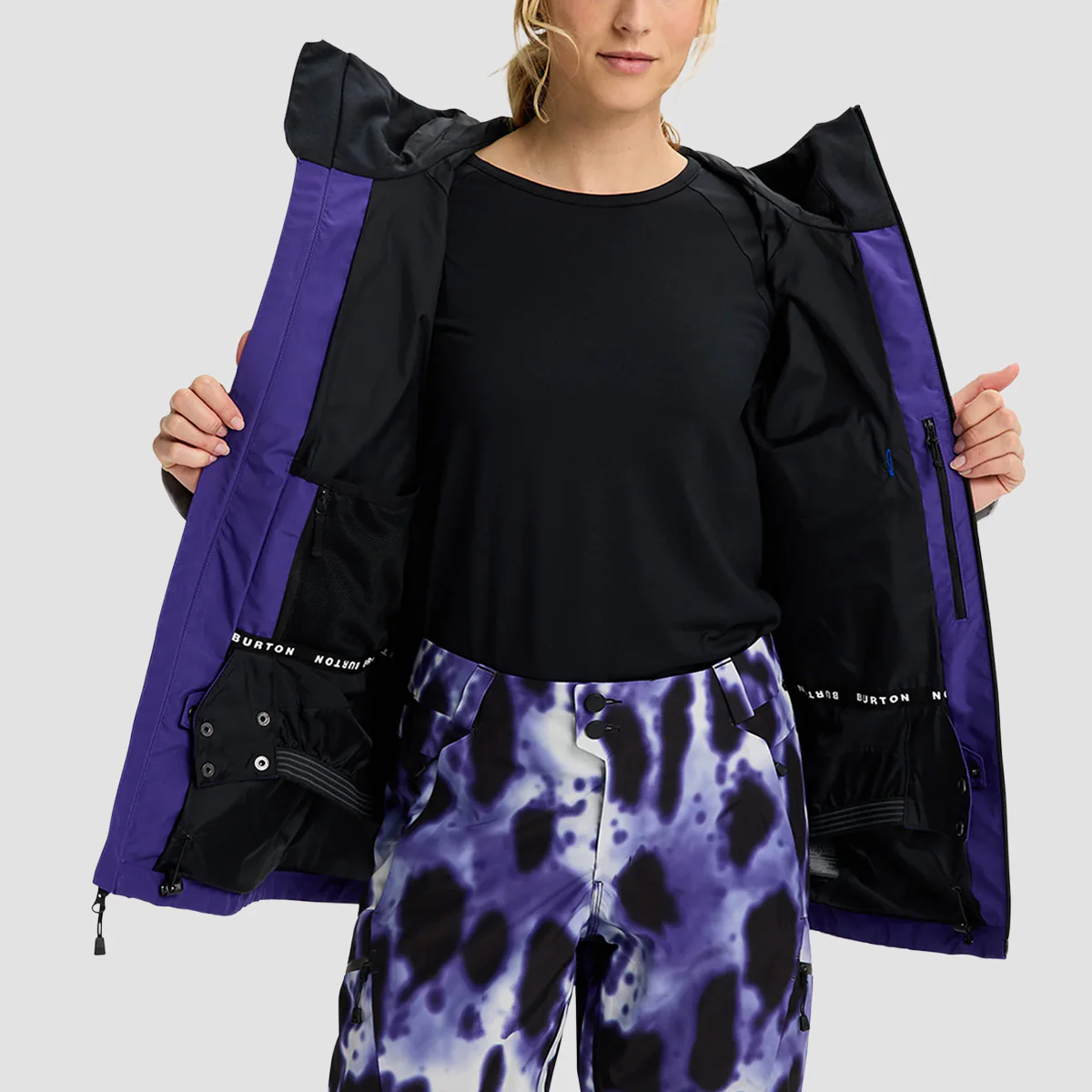 Burton Reserve GORE-TEX 2L Snow Jacket Prism Violet/True Black/Grey Cloud - Womens - Image 4