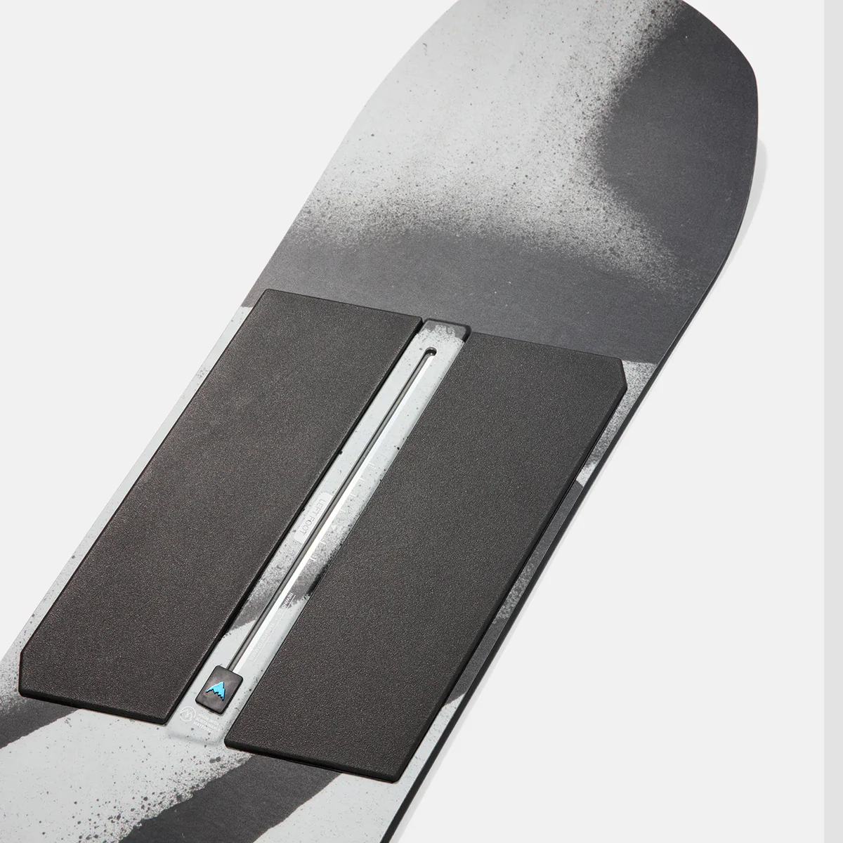 Burton Rewind Camber Snowboard Spray Paint 151cm - Image 4