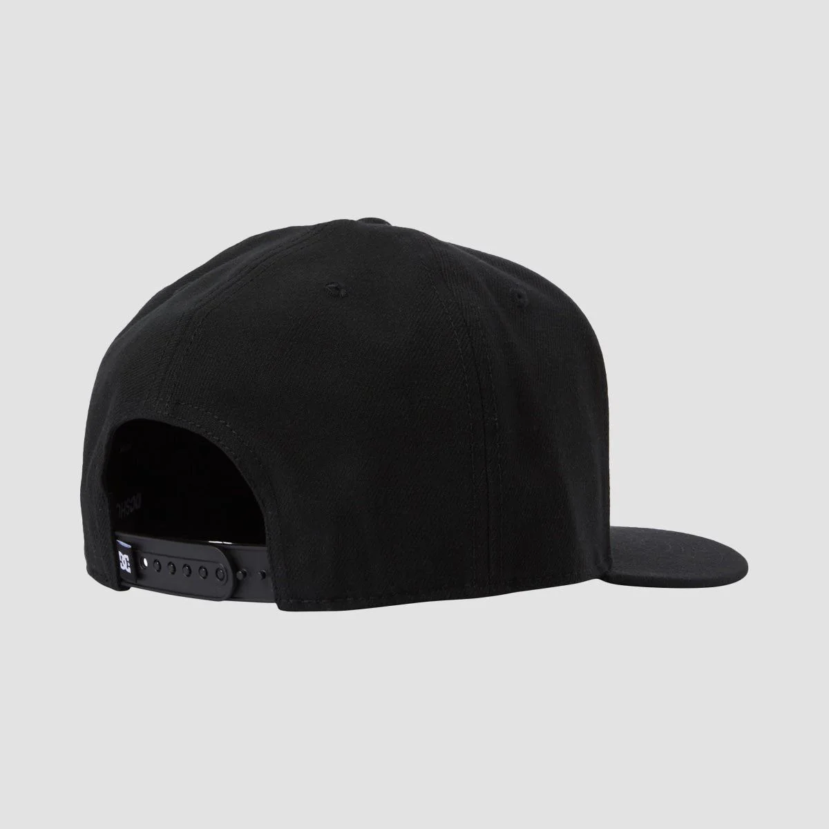 DC Eagle Champ Snapback Cap Black - Image 2