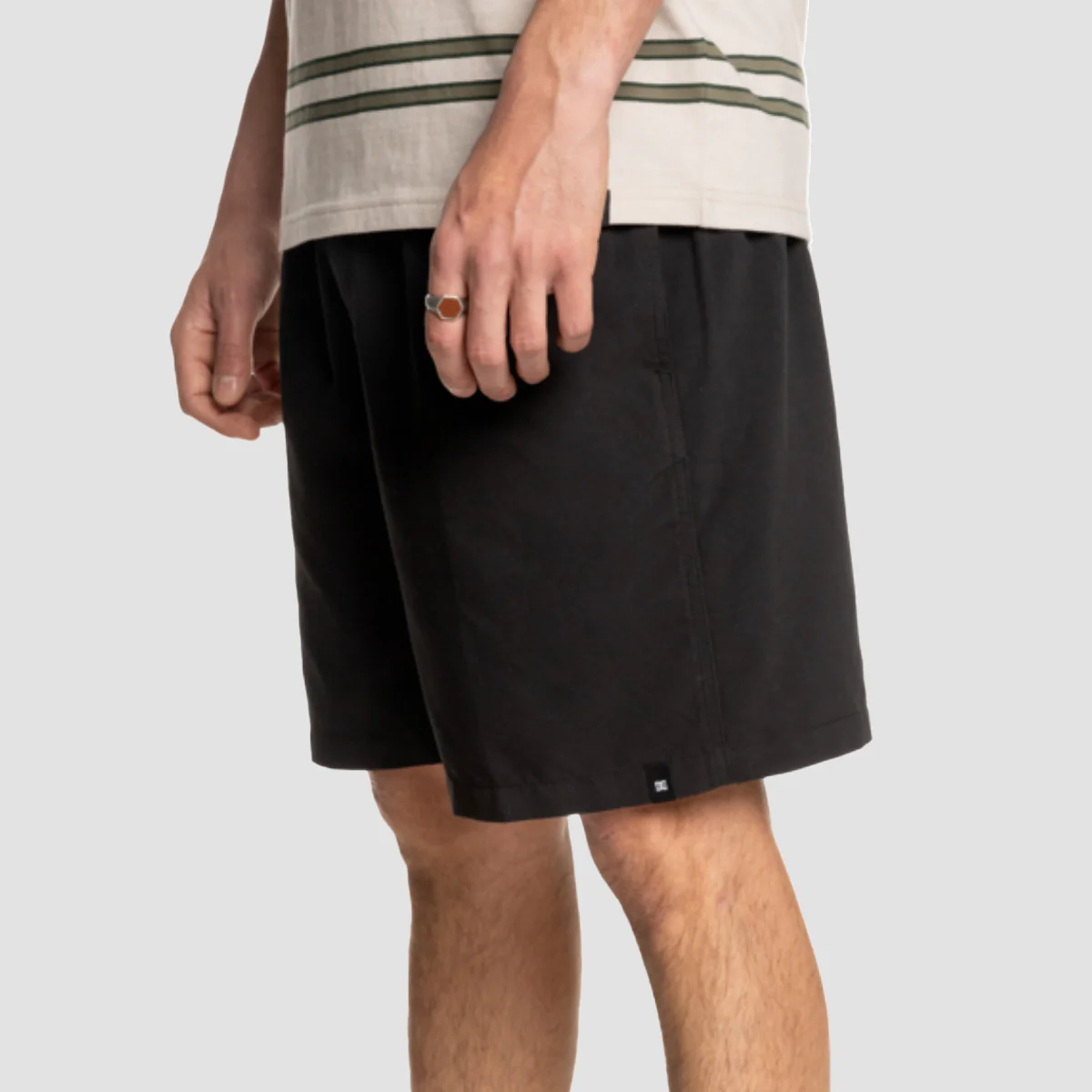 DC Stryker Shorts Black - Image 3