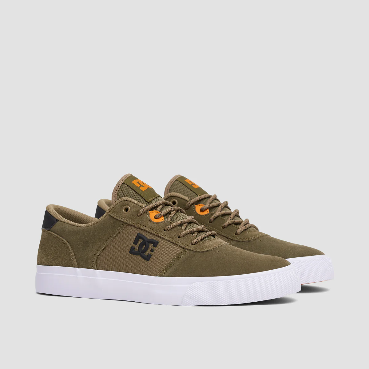 DC Teknic Shoes - Olive Camo - Image 2