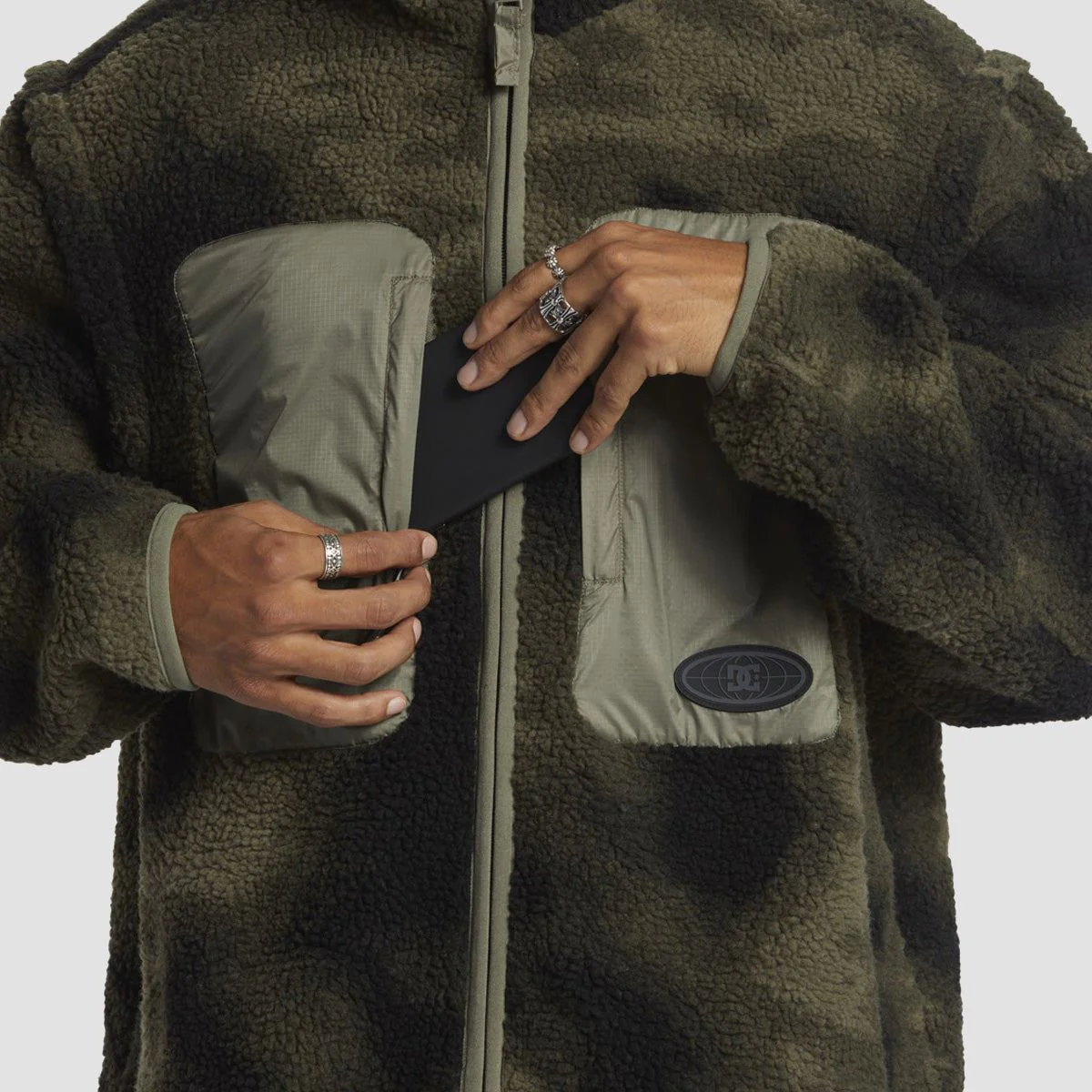 DC Traverse Fleece Jacket/Vest Olive Overspray Print - Image 3