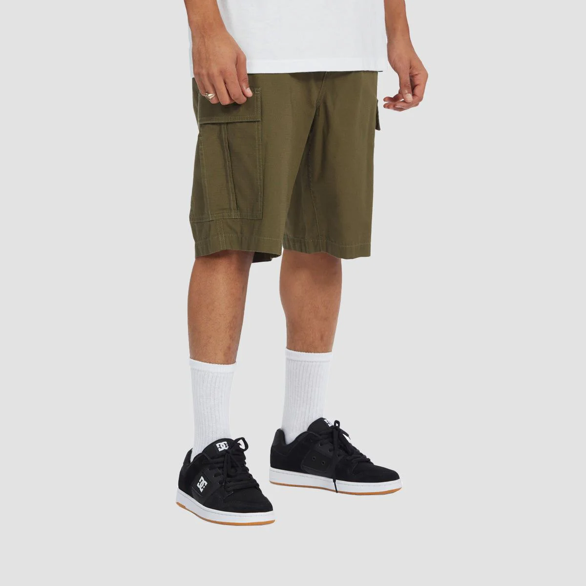 DC Warehouse 2 Cargo Shorts Ivy Green - Image 4