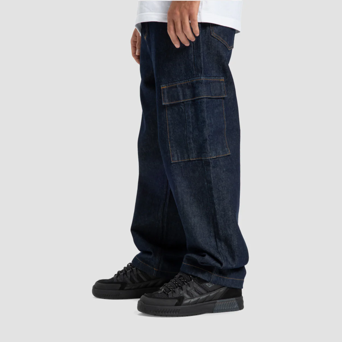 DC Worker Cargo Baggy Fit Jeans Dark Denim - Image 2