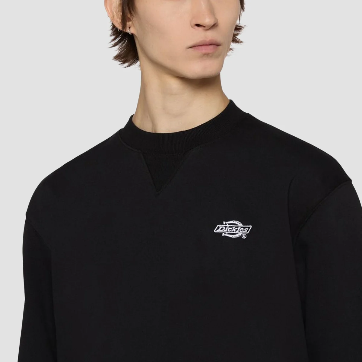 Dickies Summerdale Crew Sweatshirt Black - Image 2