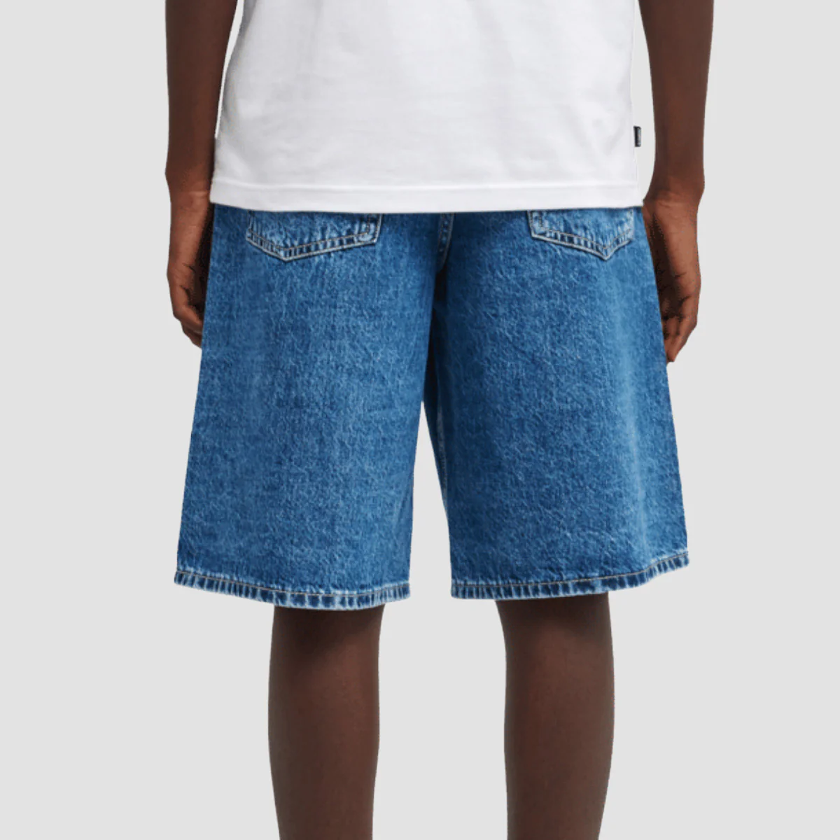 Element Big 5 Denim Shorts Mid Used - Image 2
