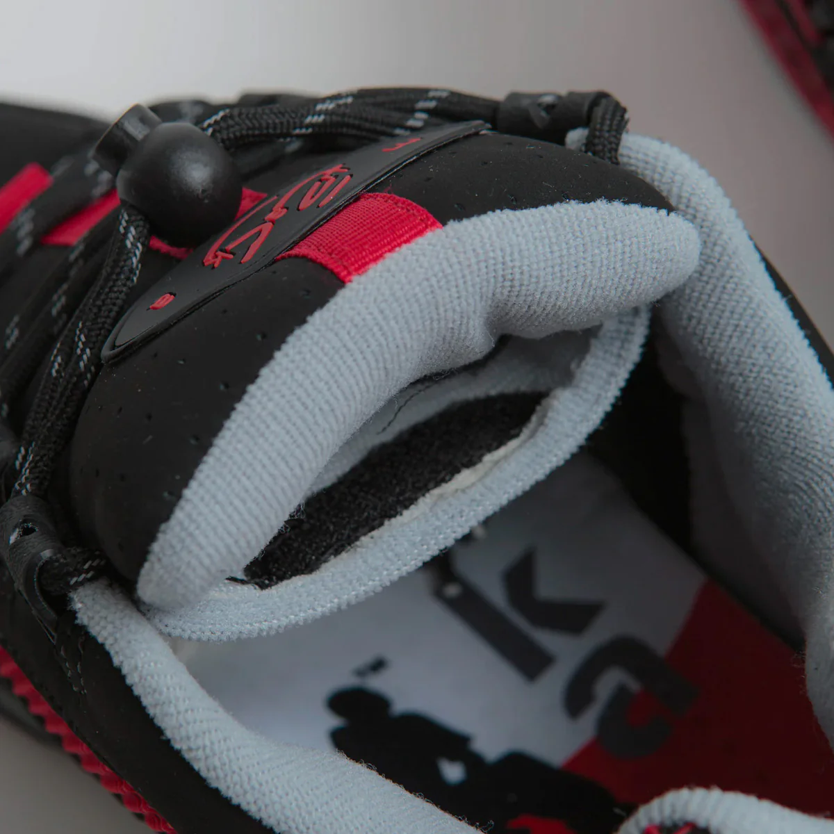 eS Muska Shoes - Black/Red - Image 7