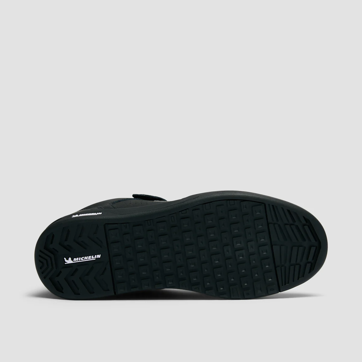 Etnies Camber Michelin Mid Top Shoes - Black - Image 5