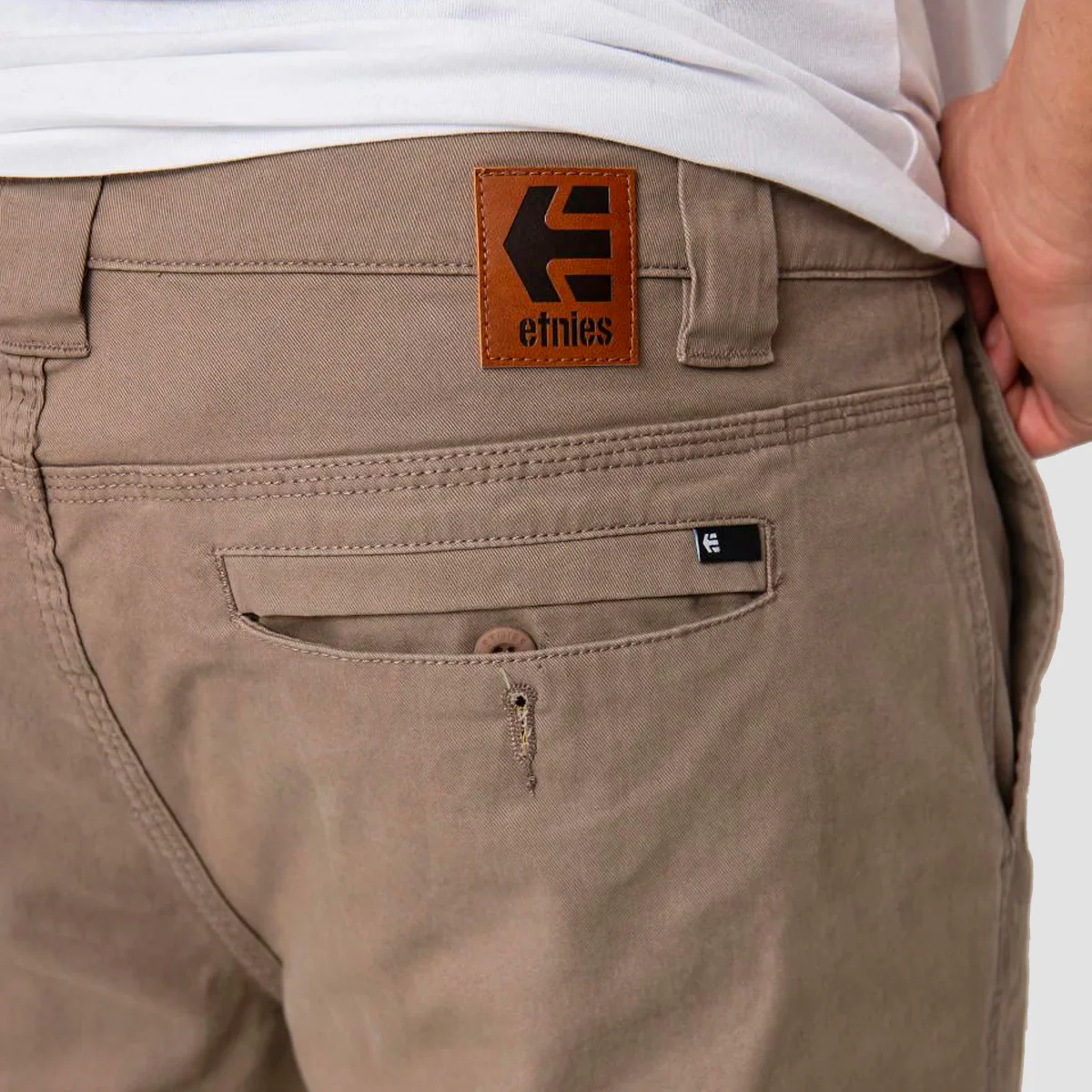 Etnies Classic Chino Pants Putty - Image 4