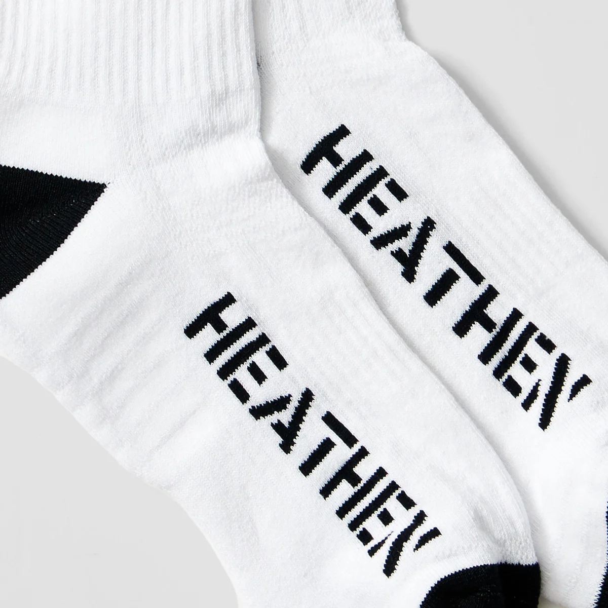 Heathen Tech Gnar II Socks White/Black - Image 2