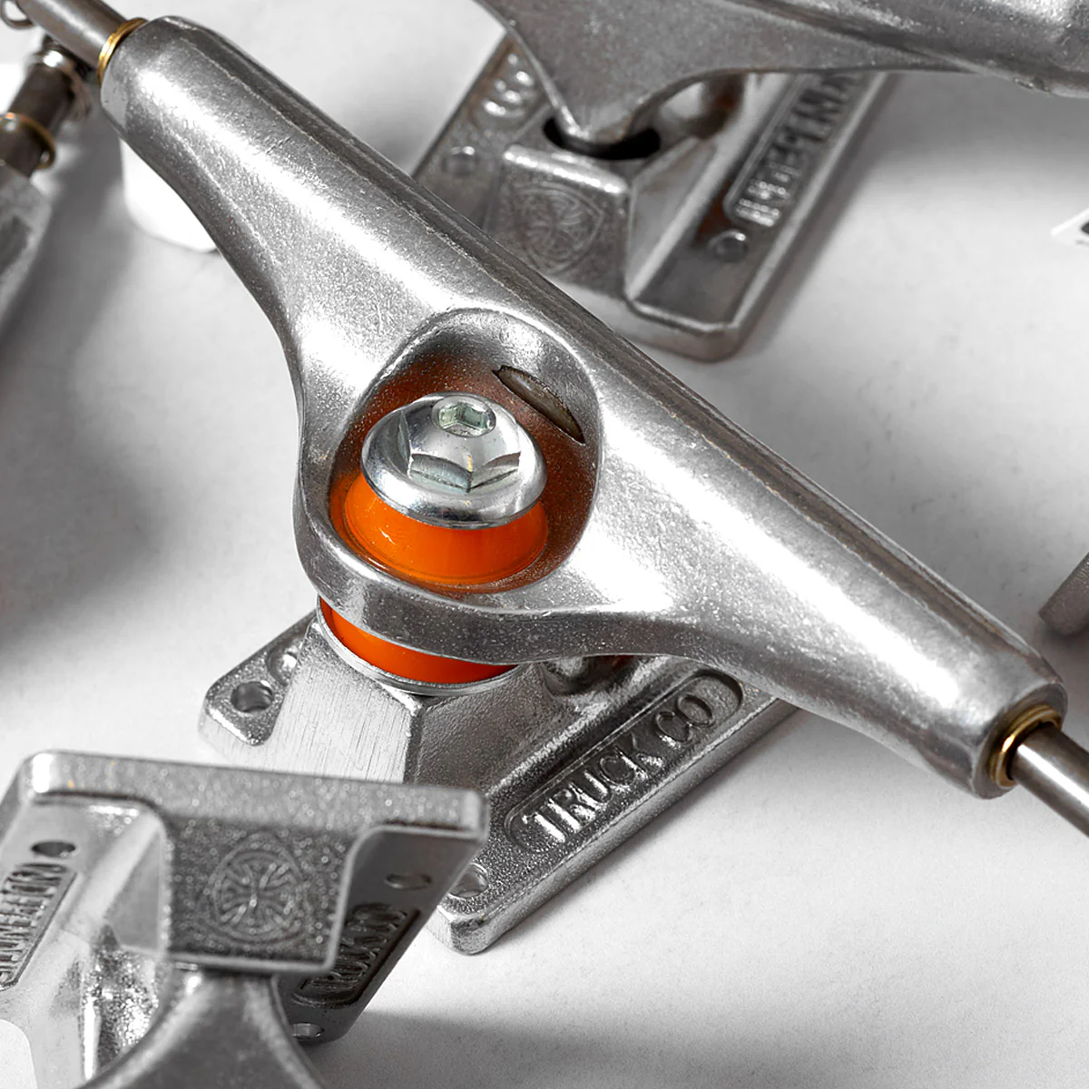 Independent 144 Mid Skateboard Trucks 1 Pair Polished - 8.25" - Image 3