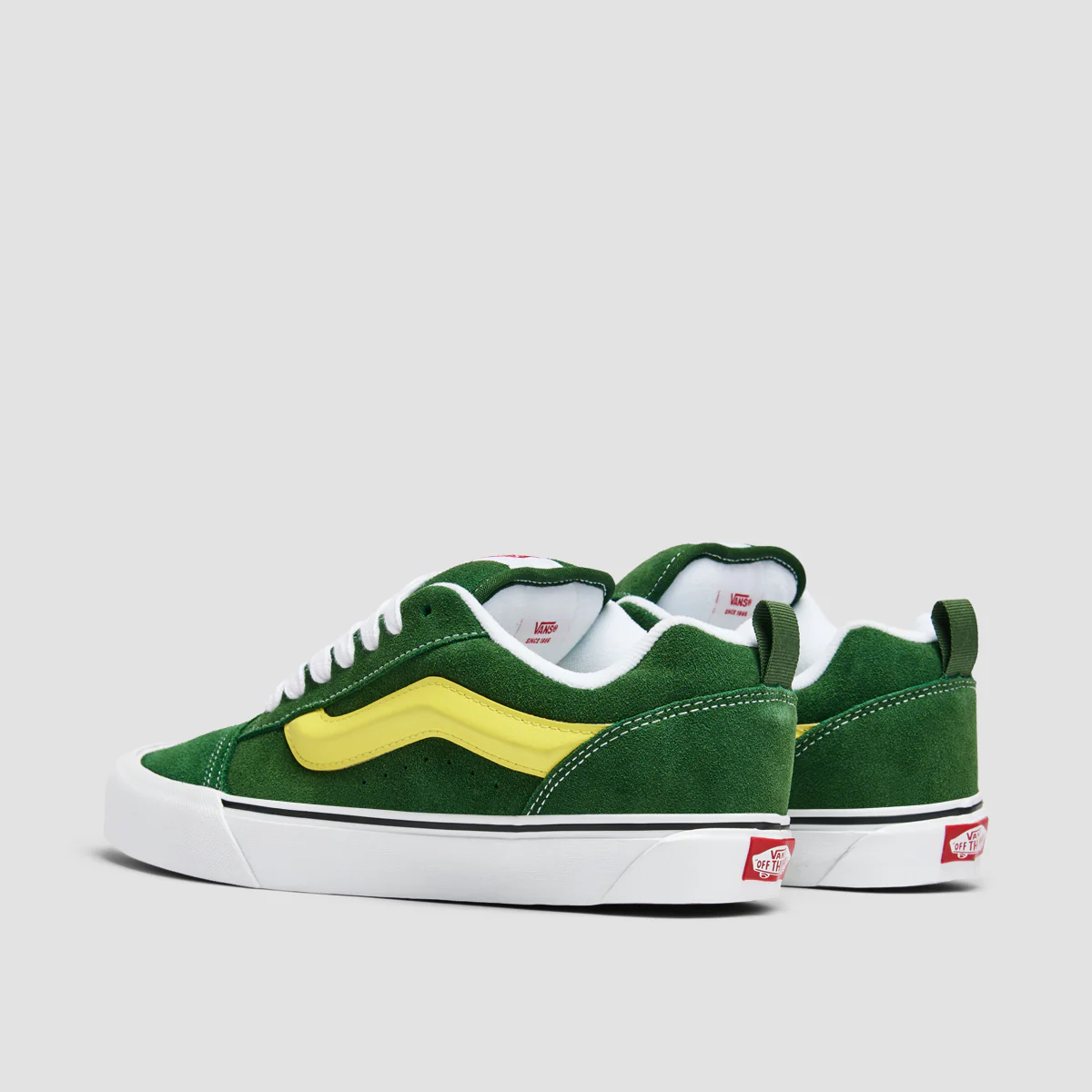 Vans Knu Skool Shoes - Green/True White - Image 3