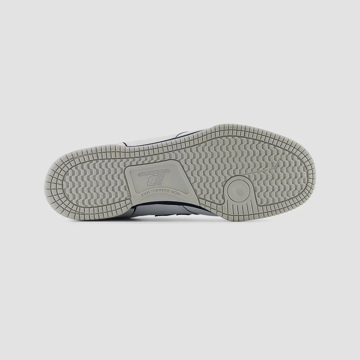 New Balance Numeric Tom Knox 600 Shoes - White/Navy - Image 3