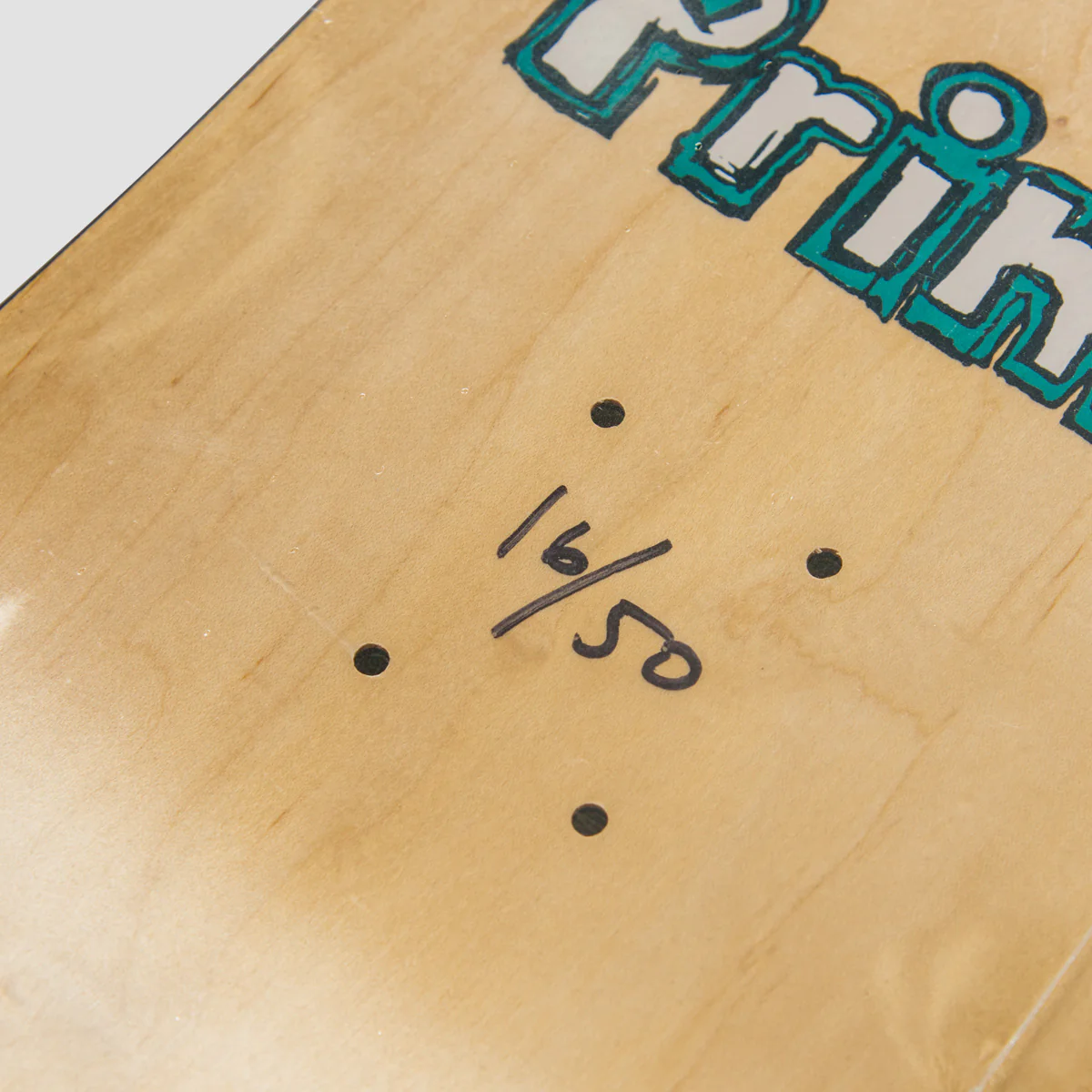 Prime Heritage Jason Lee Signed Cat in the Hat Skateboard Deck Silver Glitter - 9.7" - Image 3