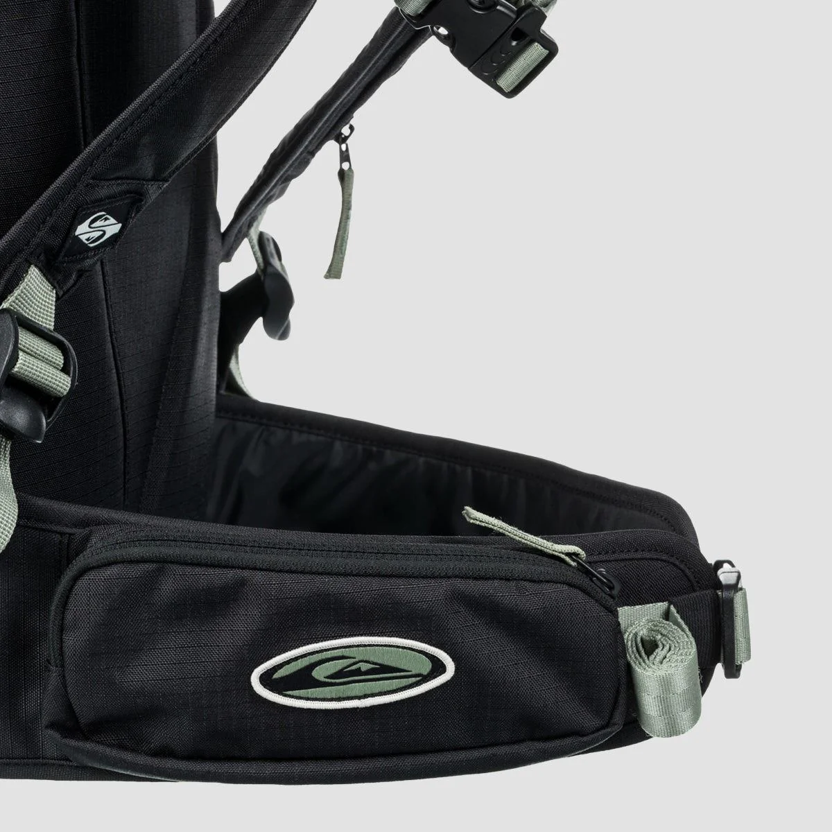 Quiksilver Austen Sweetin 18L Snow Backpack Sea Spray - Image 5