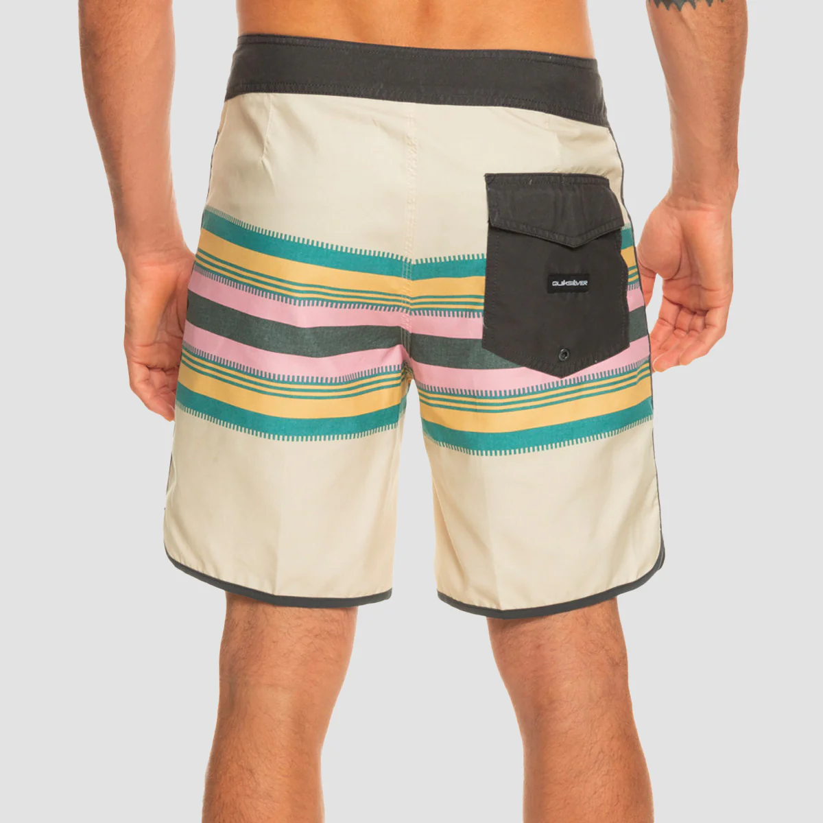 Quiksilver Everyday Scallop 19" Boardshorts Birch - Image 2