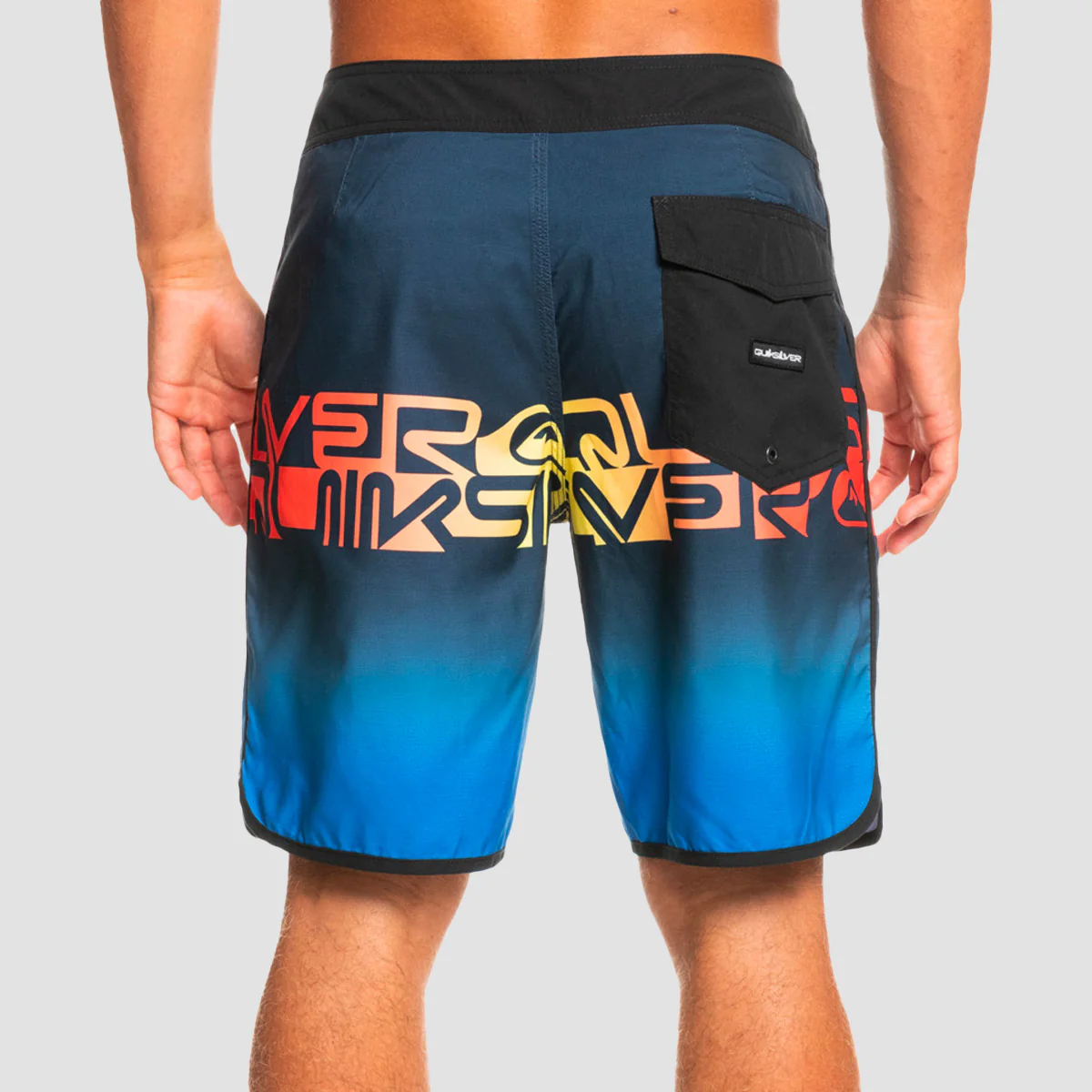 Quiksilver Everyday Scallop 19" Boardshorts Insignia Blue - Image 2