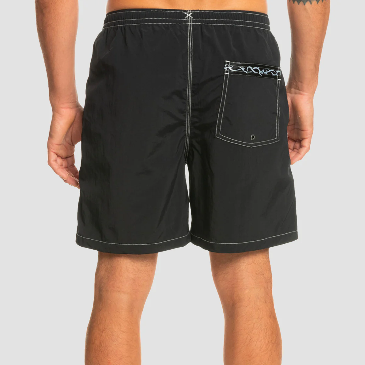Quiksilver Saturn 18" Volley Boardshorts Black - Image 2