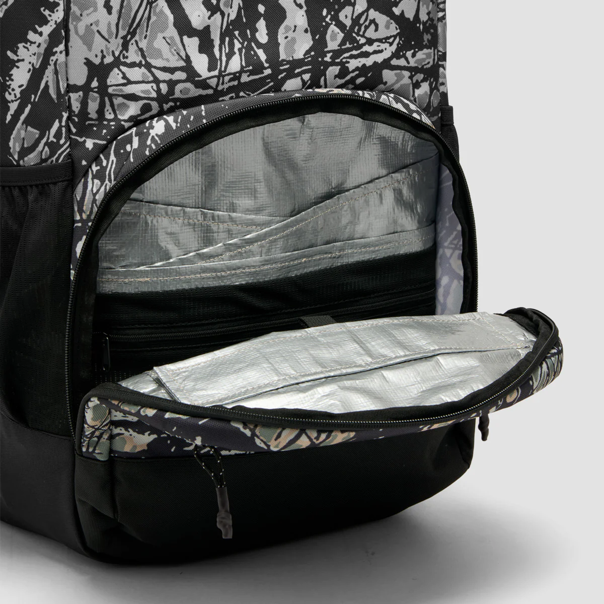 Quiksilver Sea Stash Voyager 30L Surf Backpack Woodland Abstract Sea spray - Image 3