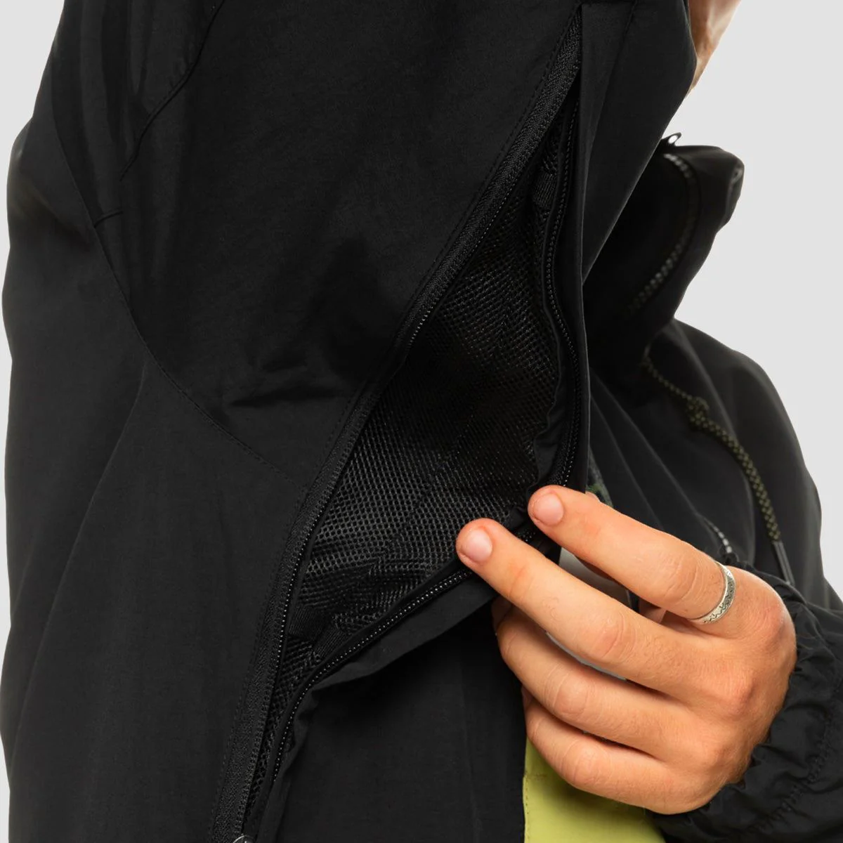 Quiksilver Steeze Snow Jacket True Black - Image 5