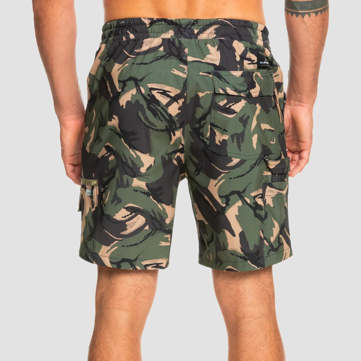 Quiksilver Taxer Cargo 18" Amphibian Boardshorts Camo - Image 2