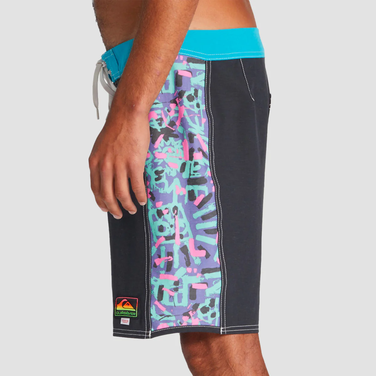 Quiksilver x Stranger Things Original Arch 1986 18" Boardshorts Lenora Hills - Image 2