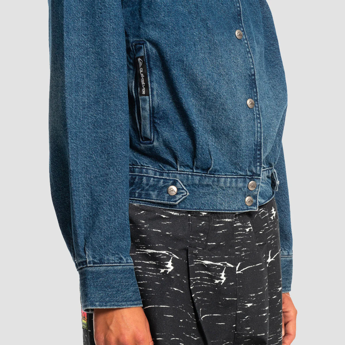Quiksilver x Stranger Things The Nancy Vintage Denim Jacket Rinse - Womens - Image 4