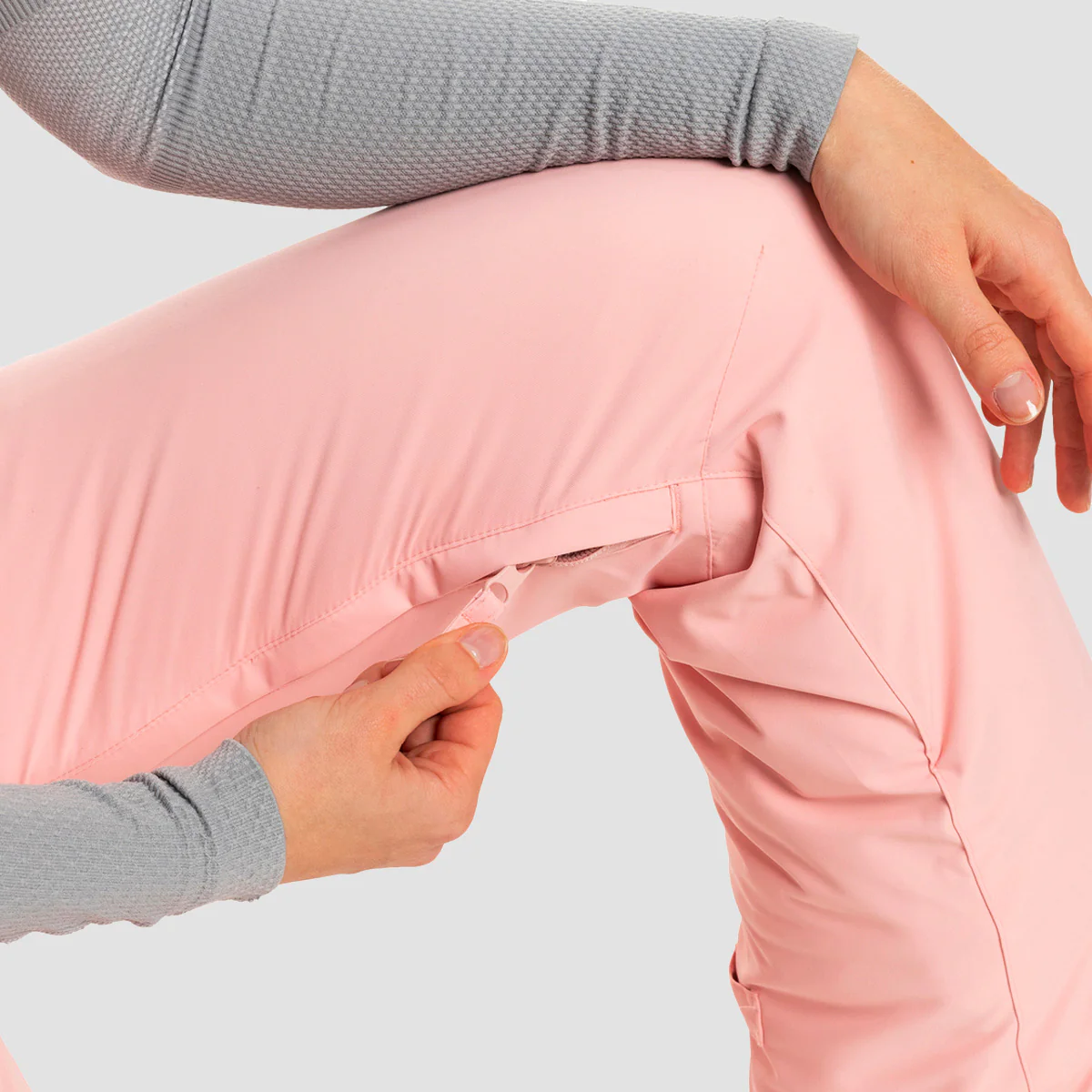 Roxy Backyard 10K Snow Pants Mellow Rose - Womens - Image 4