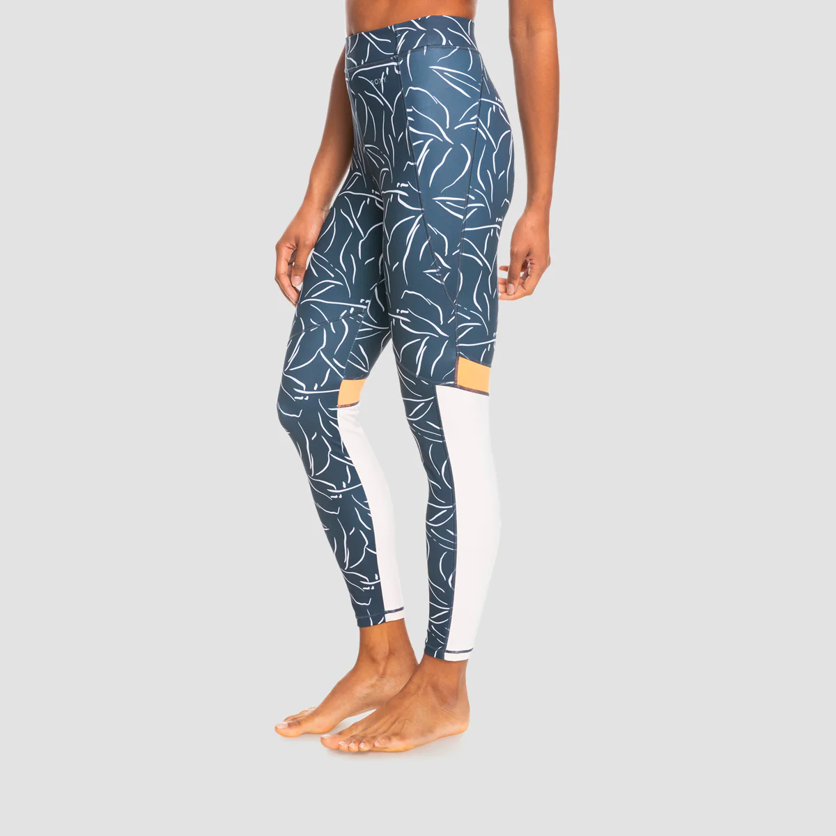 Roxy Keep On Trying Fitness Leggings Mood Indigo Tropical Mood - Womens - Image 2