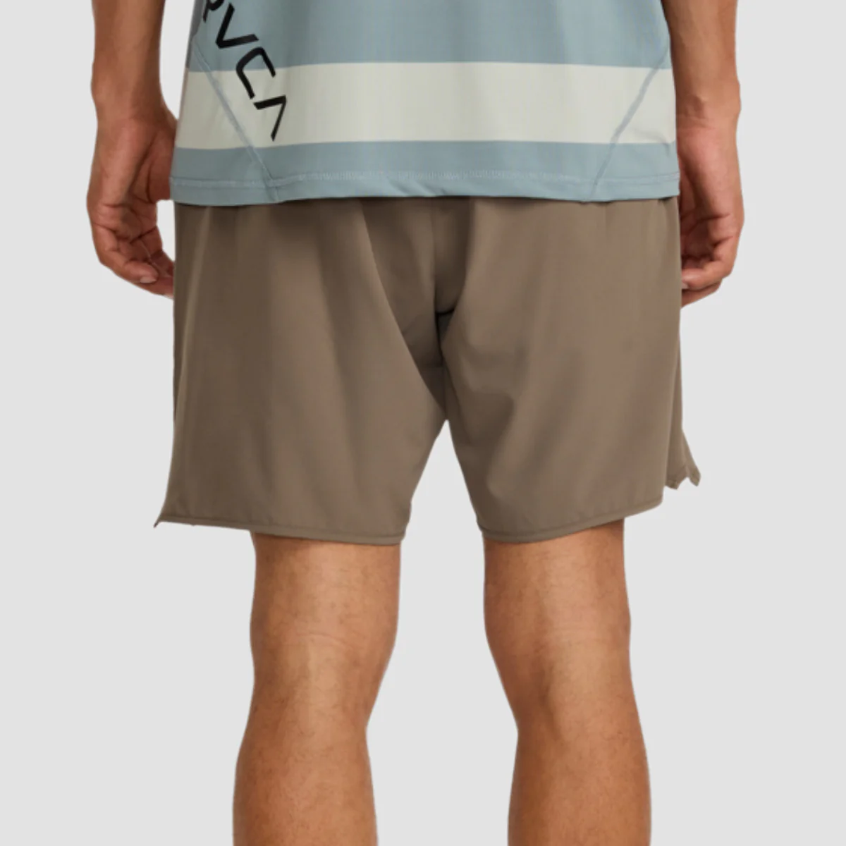 RVCA Lauryn Yogger Stretch 17" Shorts Mushroom - Image 2