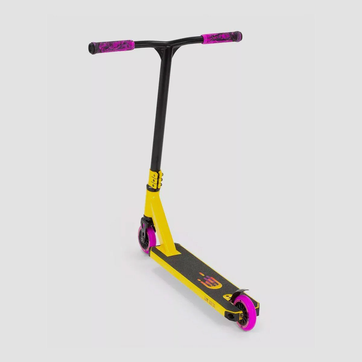 Slamm Tantrum V9 Scooter Yellow - Image 2