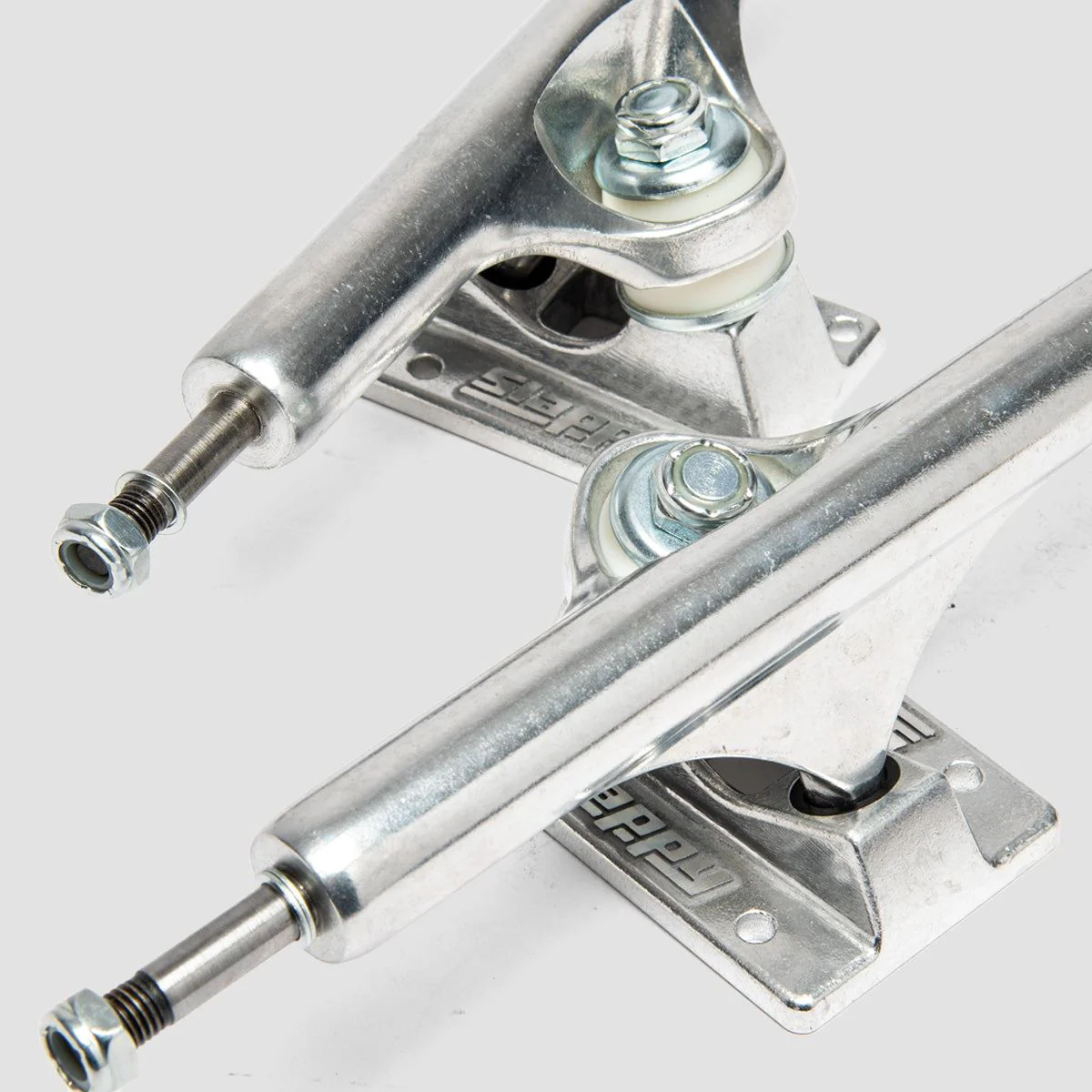 Slappy ST1 Classic Skateboard Trucks 1 Pair Polished - 9.5" - Image 4
