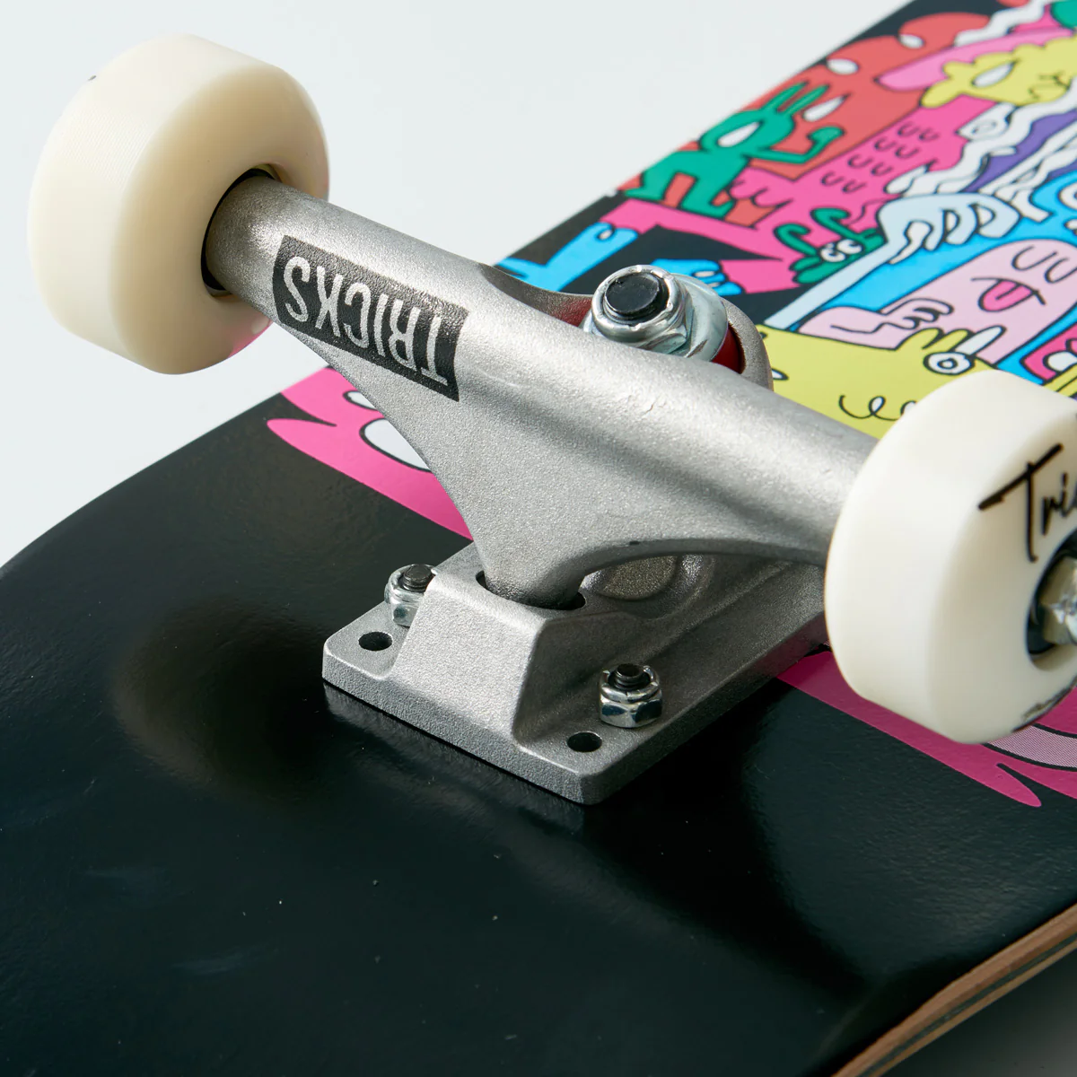 Tricks Crazy Skateboard - 7.25" - Image 3