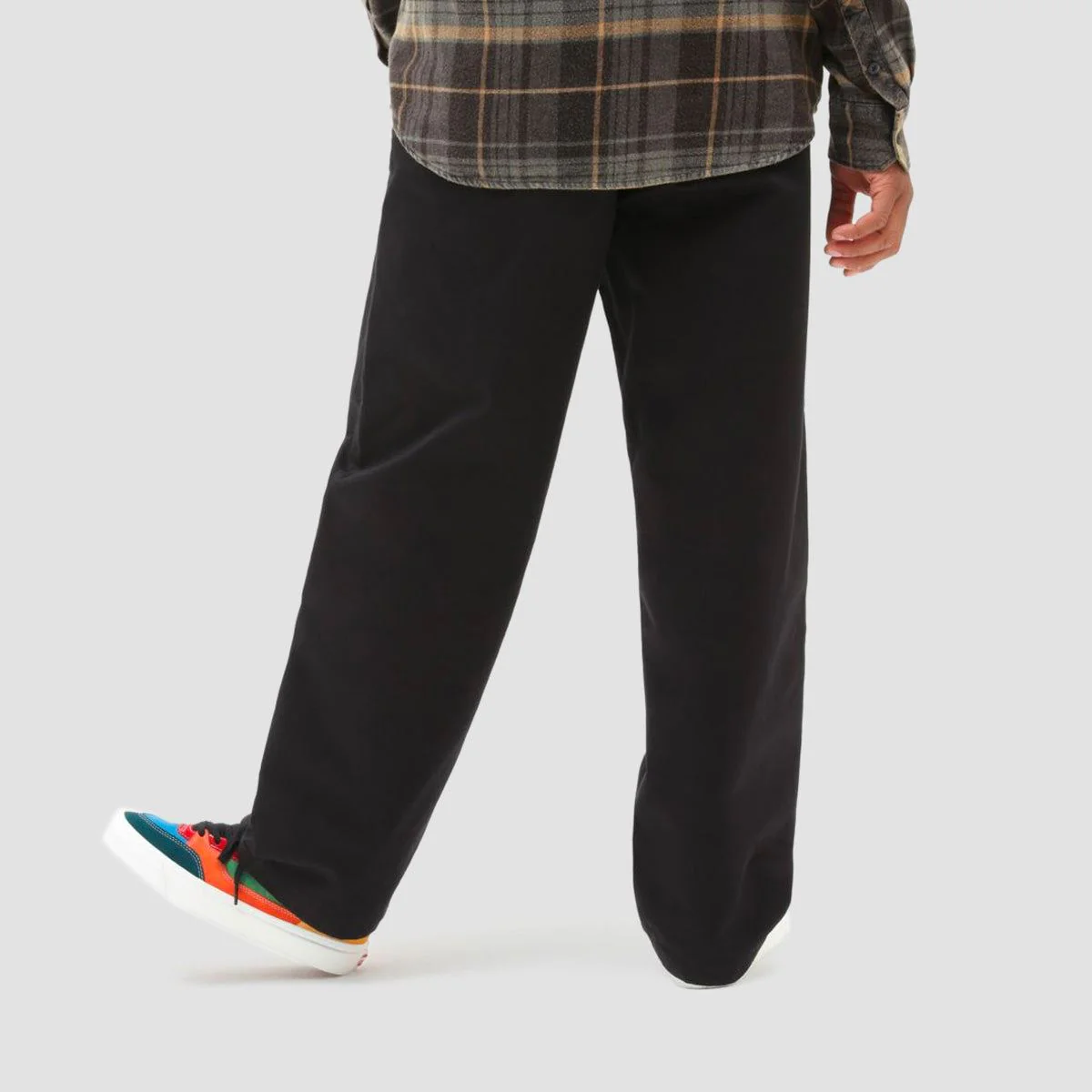 Vans Authentic Chino Baggy Pants Black - Image 2