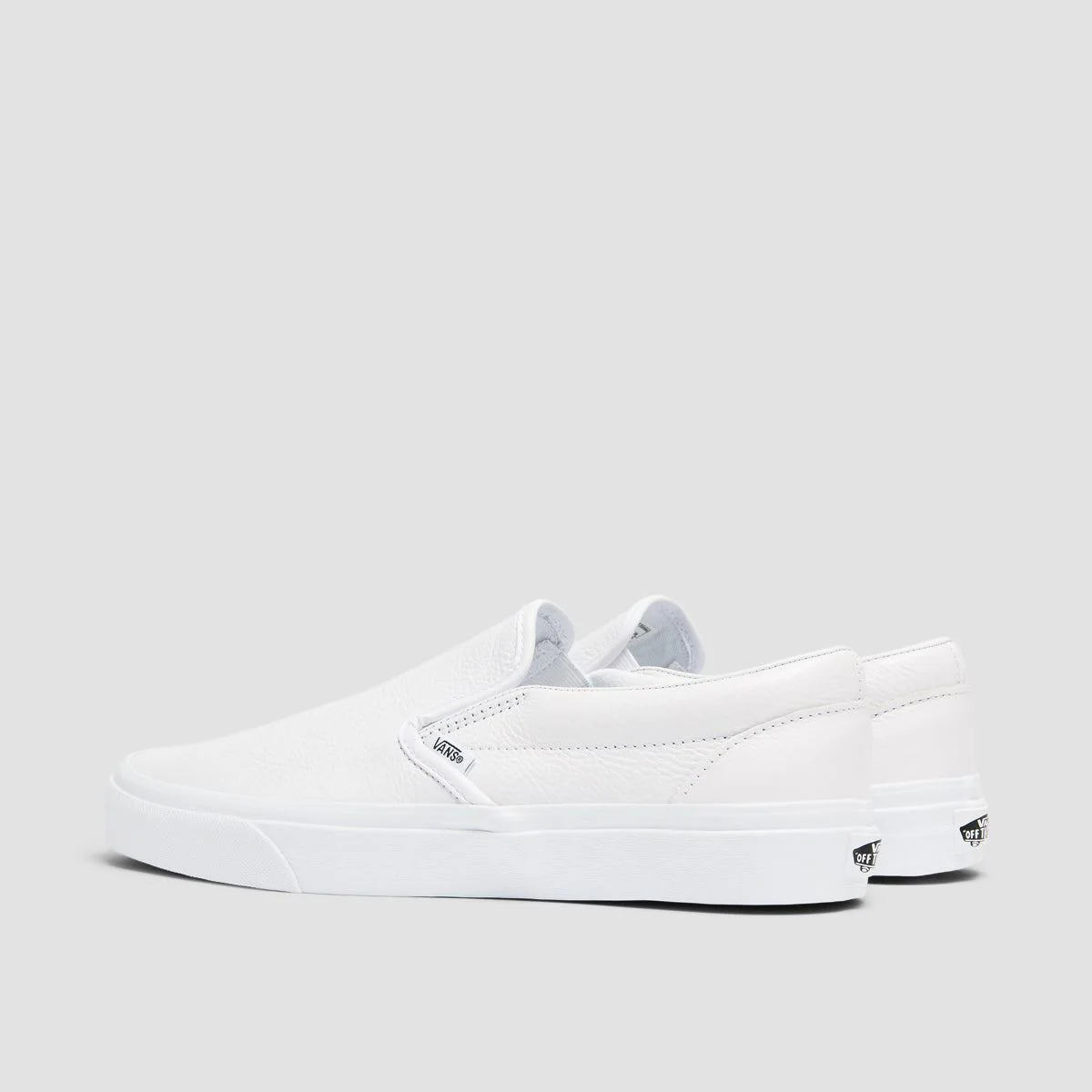 Vans Classic Slip-On Shoes - Leather True White/True White - Image 3