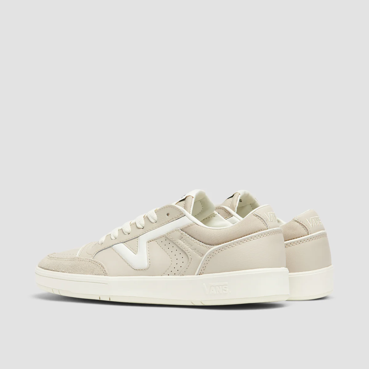 Vans Lowland ComfyCush JMP R Shoes - Court French Oak - Image 3