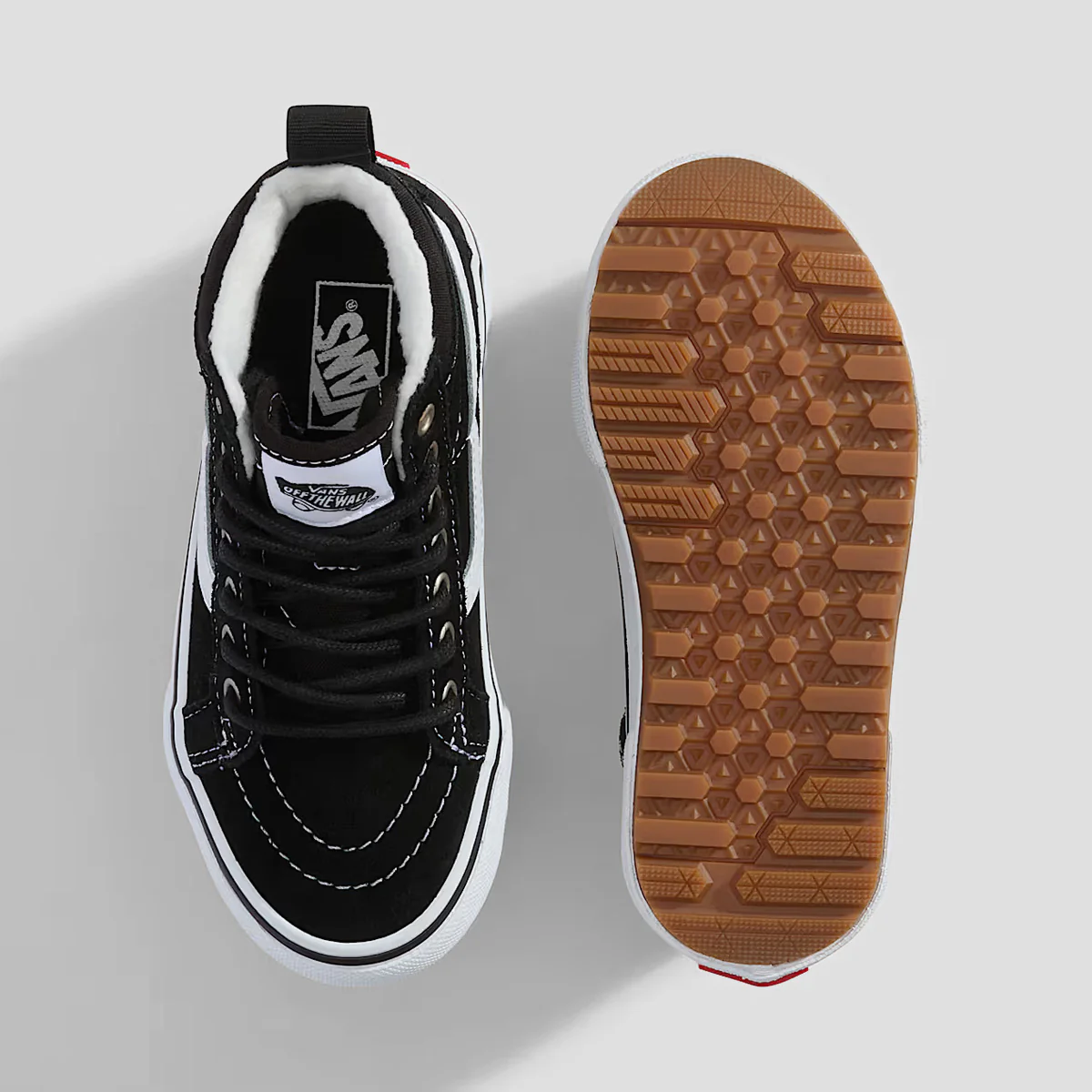 Vans MTE SK8-Hi Insulated HighTop Shoes - Black/White - Kids - Image 3