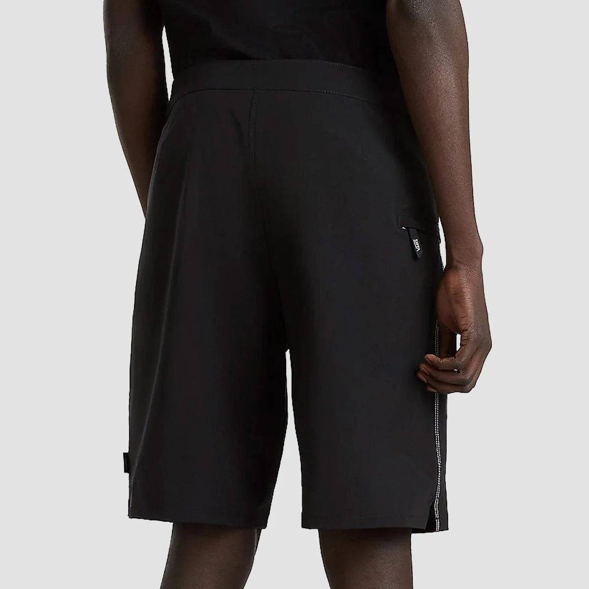 Vans Mte The Daily Solid 18" Boardshorts Black - Image 2