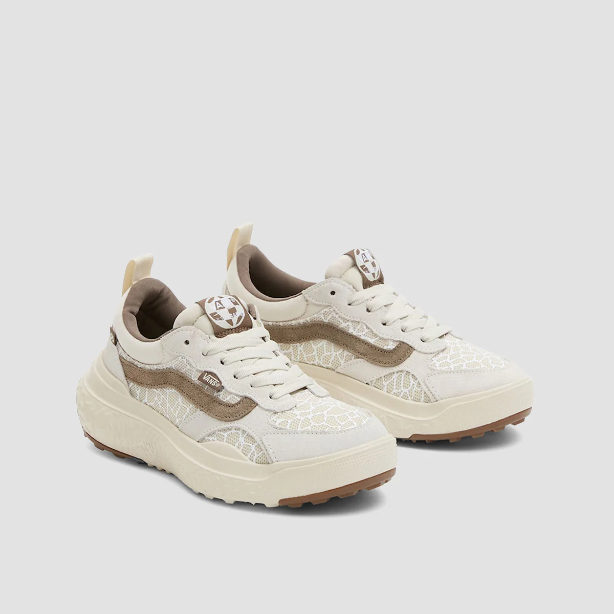 Vans MTE UltraRange Neo VR3 Shoes - Giraffe Marshmallow - Image 2