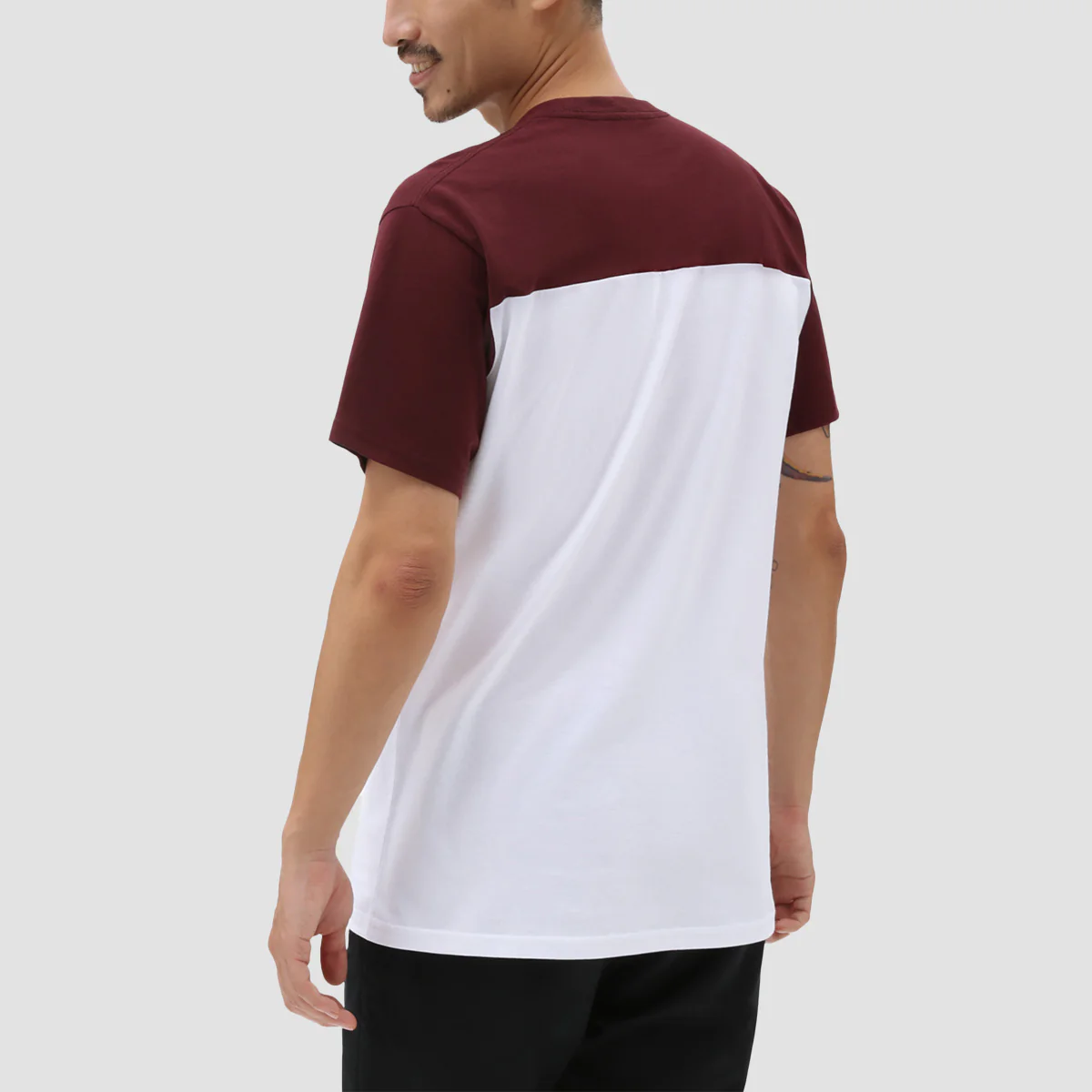 Vans Script Crew Block B T-Shirt White/Port Royale - Image 2
