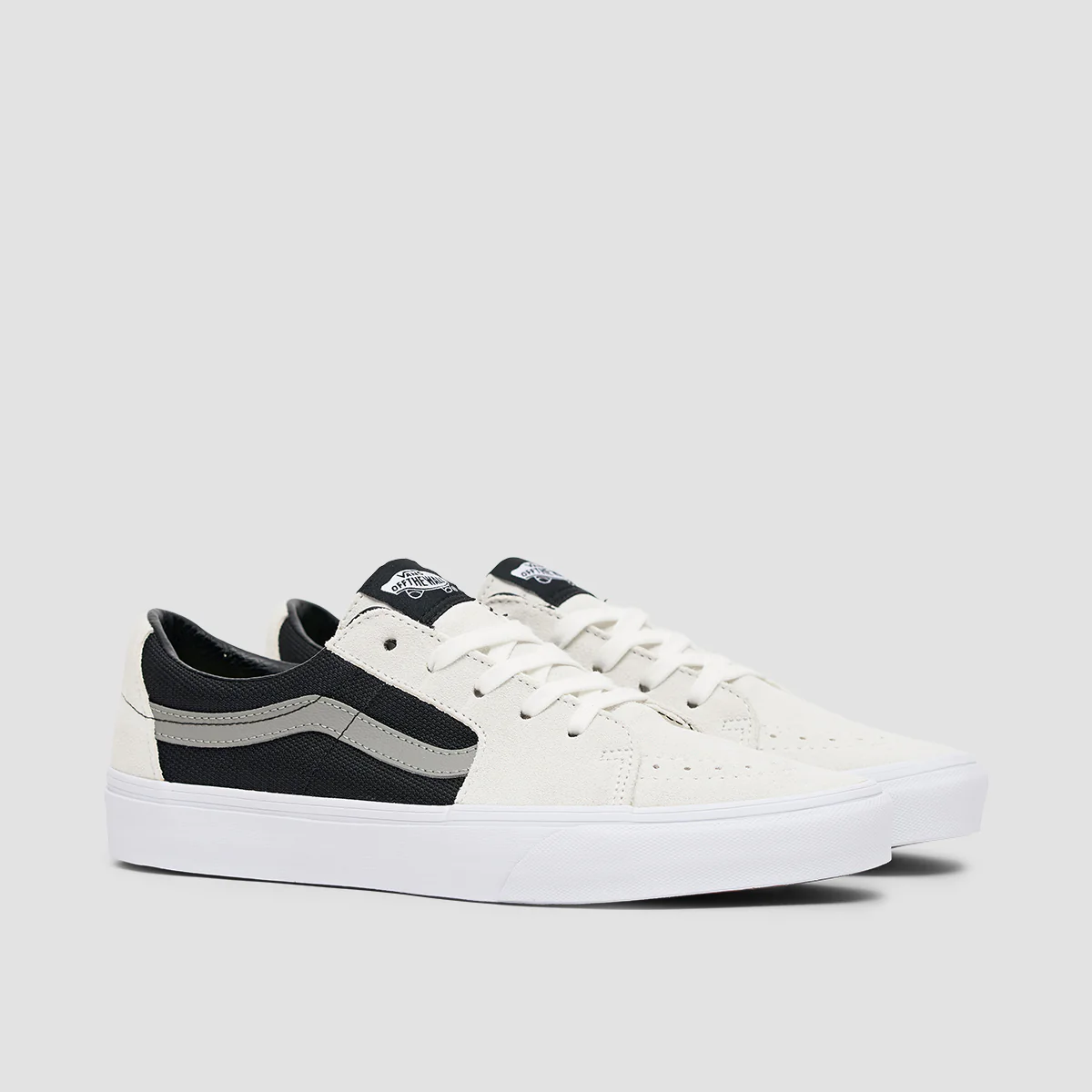 Vans SK8-Low Shoes - 2-Tone White/Black - Image 2