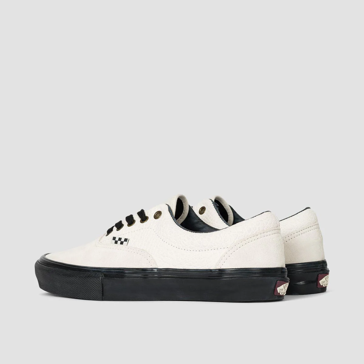 Vans Skate Era Shoes - Breana Geering Marshmallow/Black - Image 3