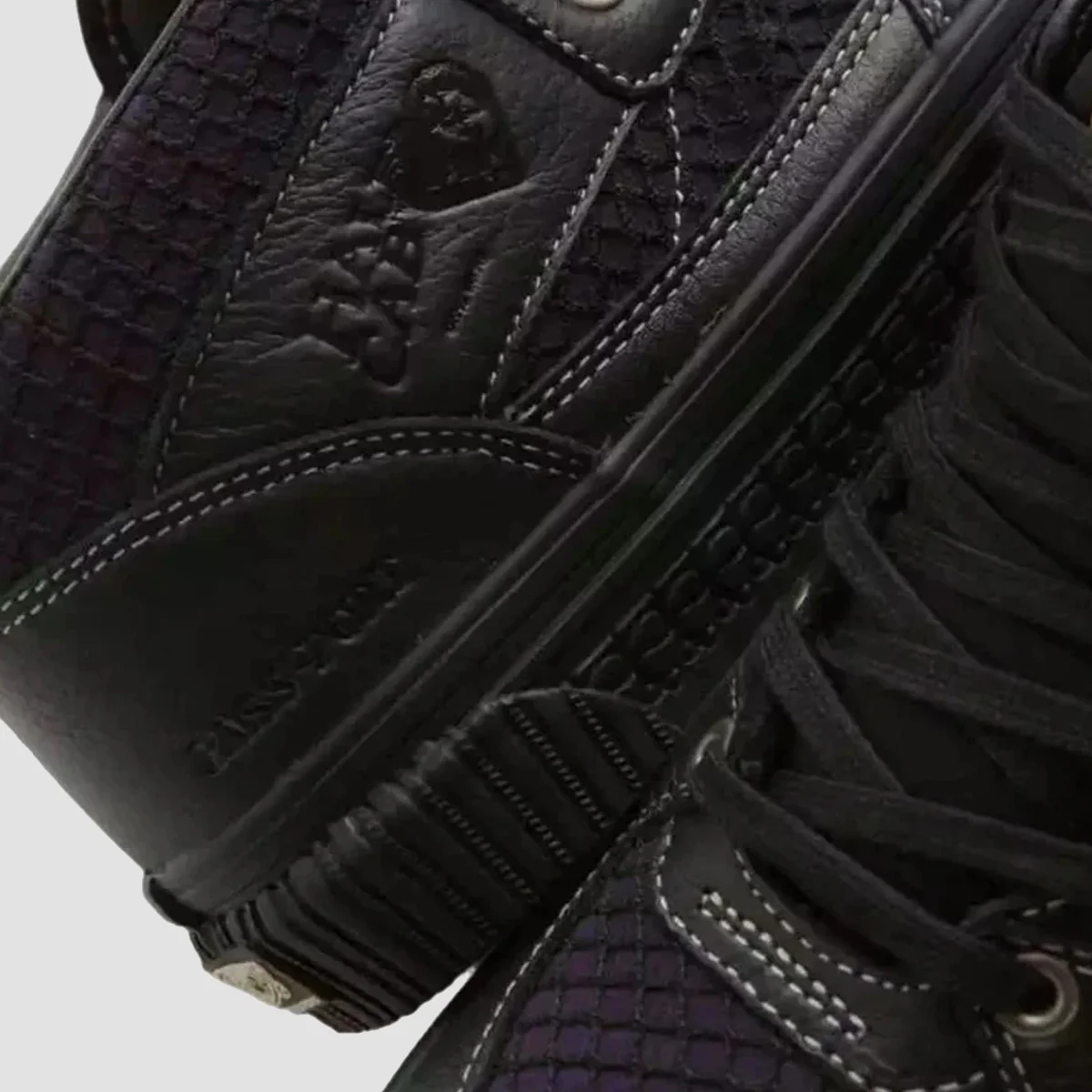 Vans Skate Half Cab Mid Top Shoes - Pass-Port Black/Purple - Image 4