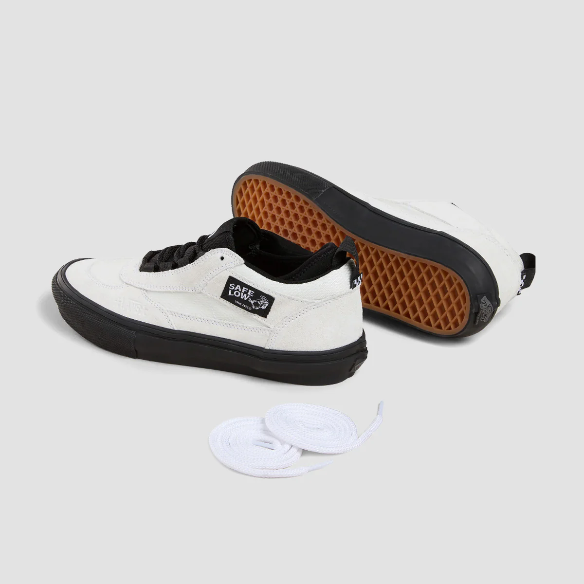 Vans Skate Safe Low Shoes - Atiba Bone White/Black - Image 2