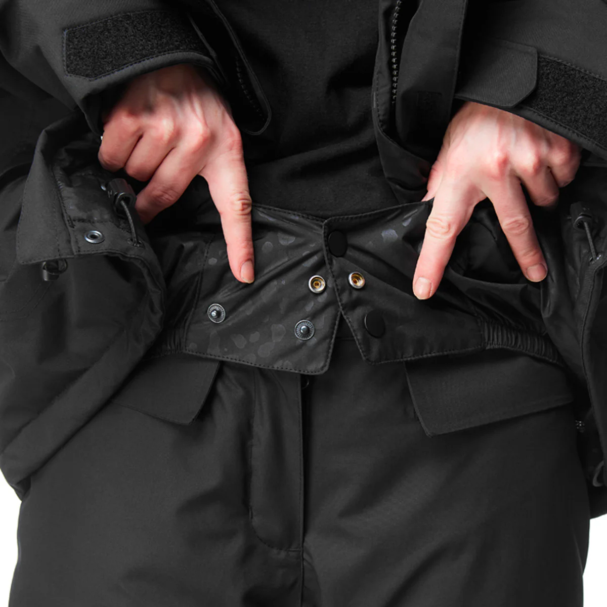 Volcom Aris Ins Gore-Tex Snow Jacket Black - Womens - Image 4