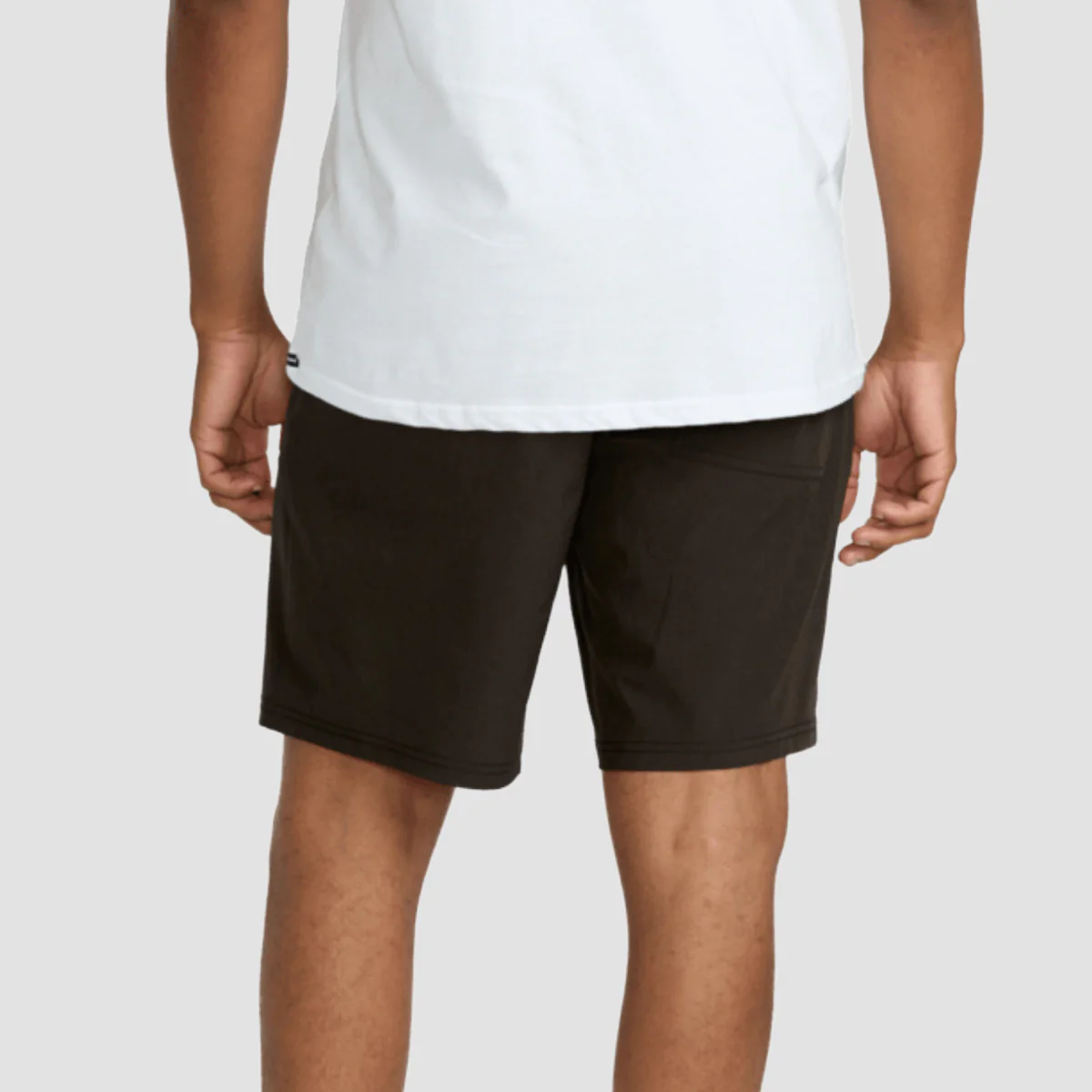 Volcom Joythriller Hybrid 19" Hybrid Chino Boardshorts Black - Image 2